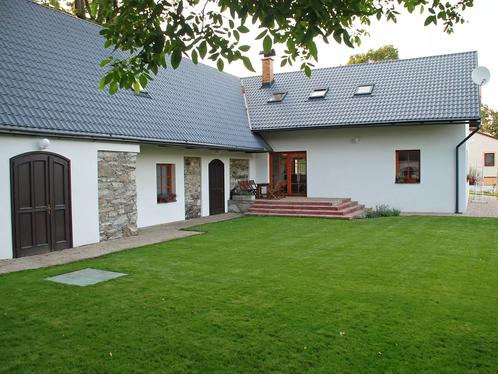 Holetín-Draußen