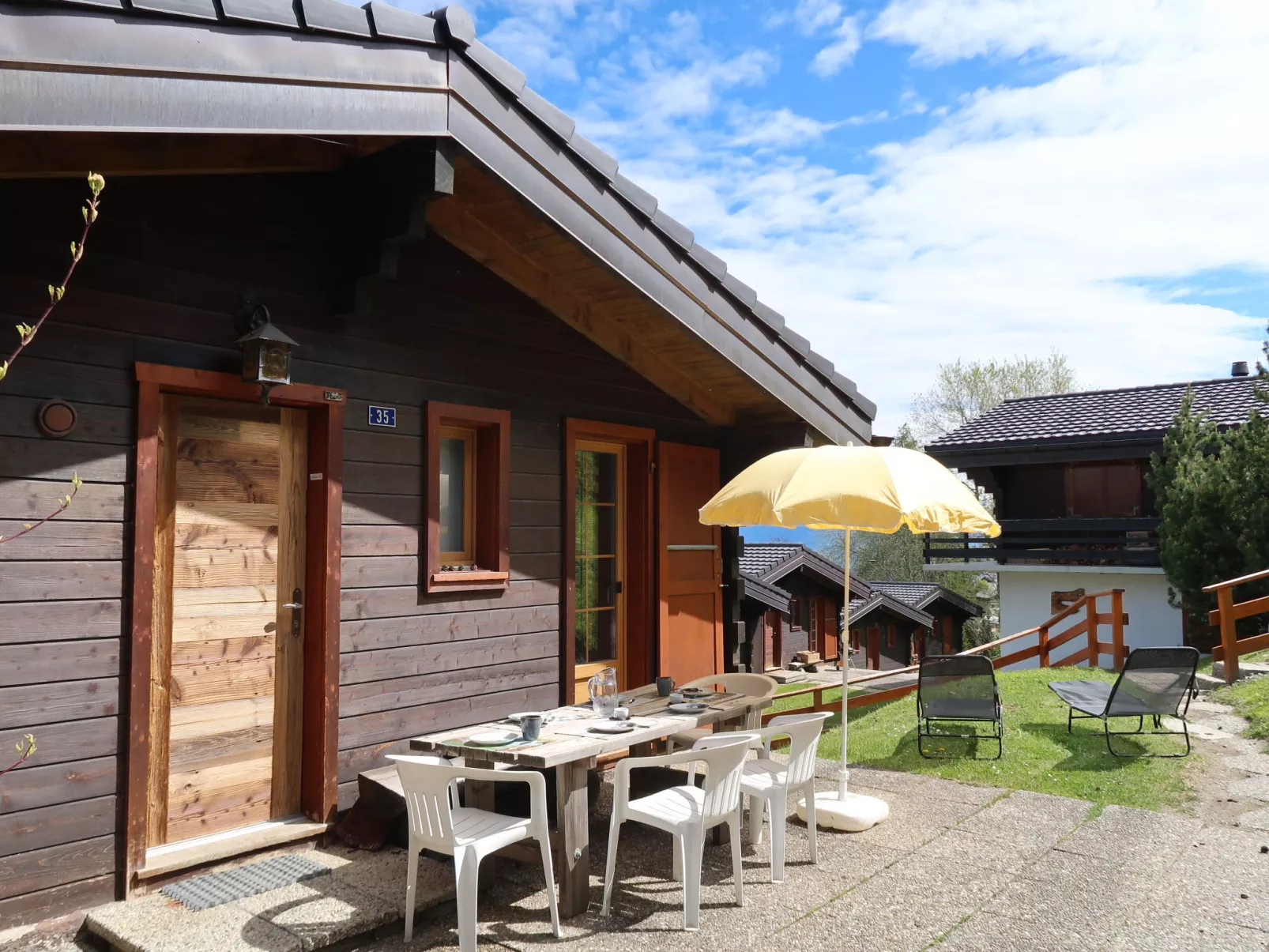 Chalet Dominique-Draußen