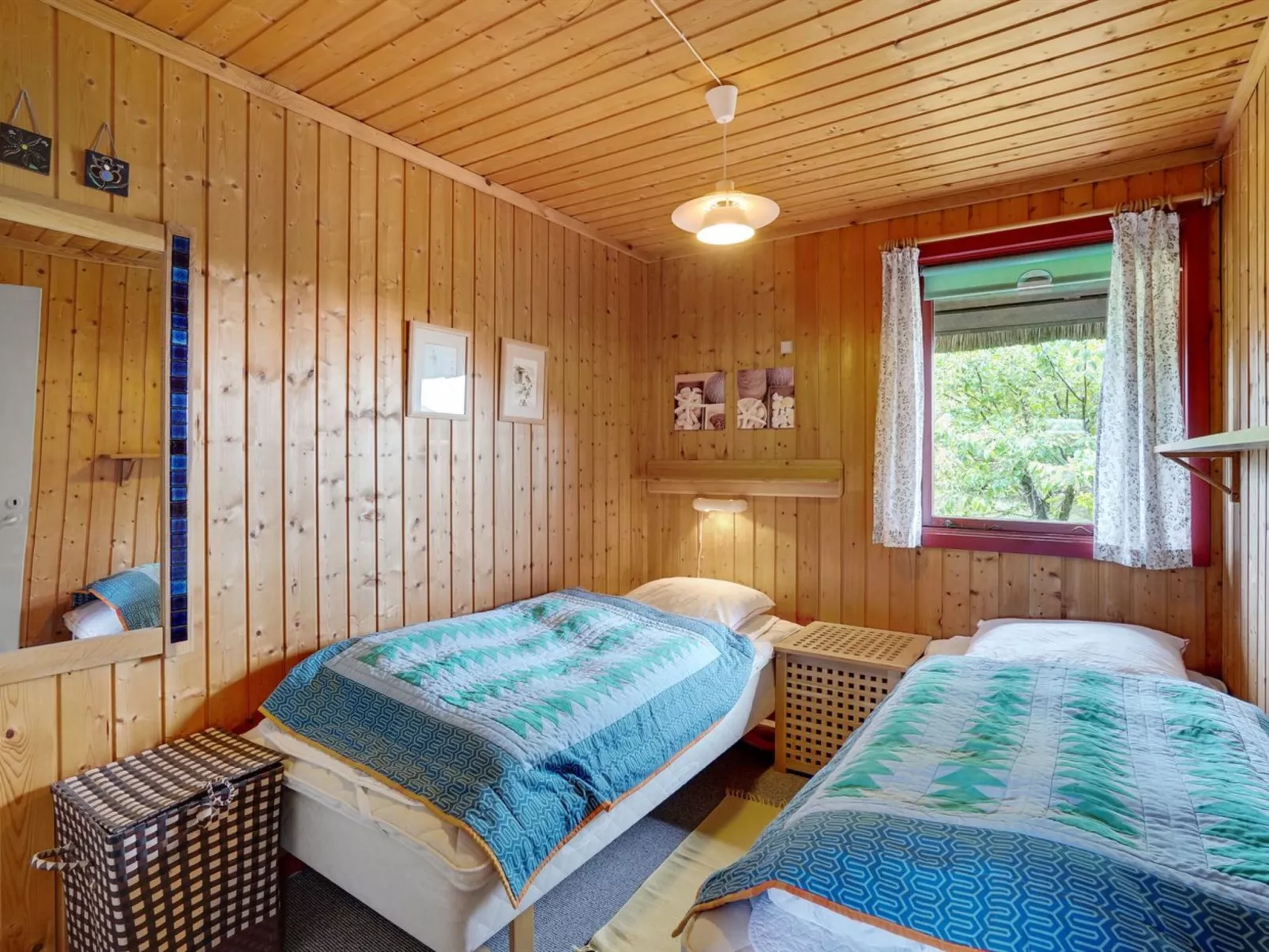 "Larsen" - 900m from the sea-Inside