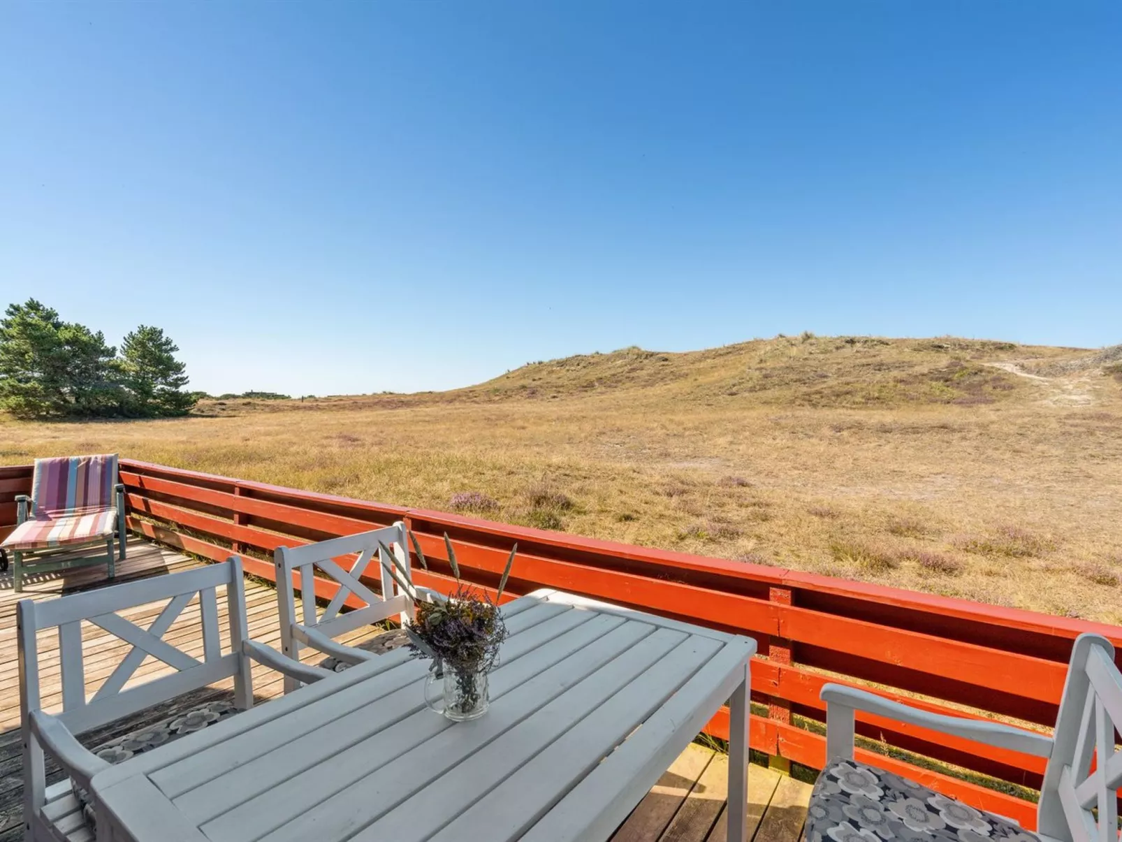 "Larsen" - 900m from the sea-Outside