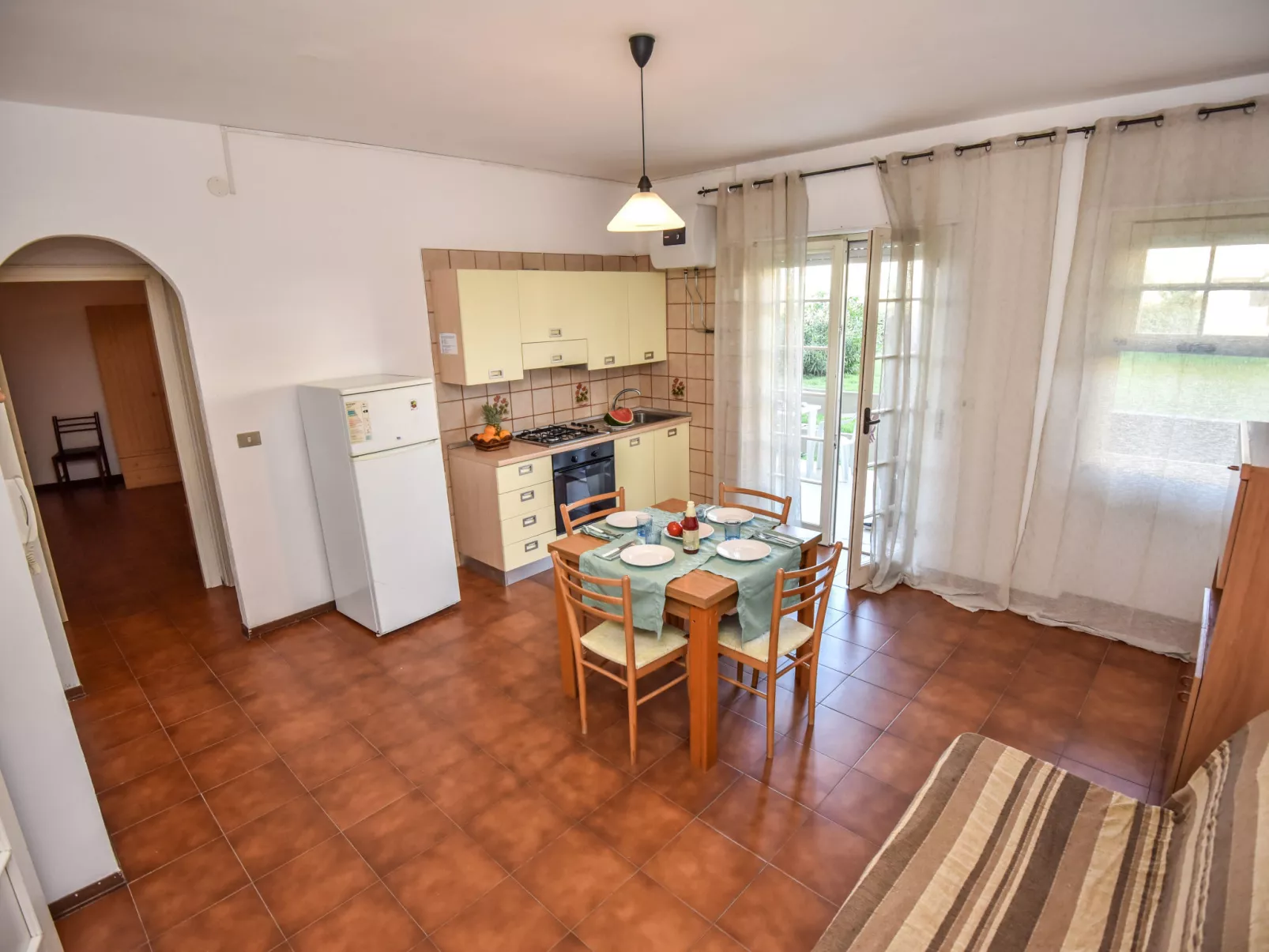 Green Marine, Palme, Ismare-Drinnen