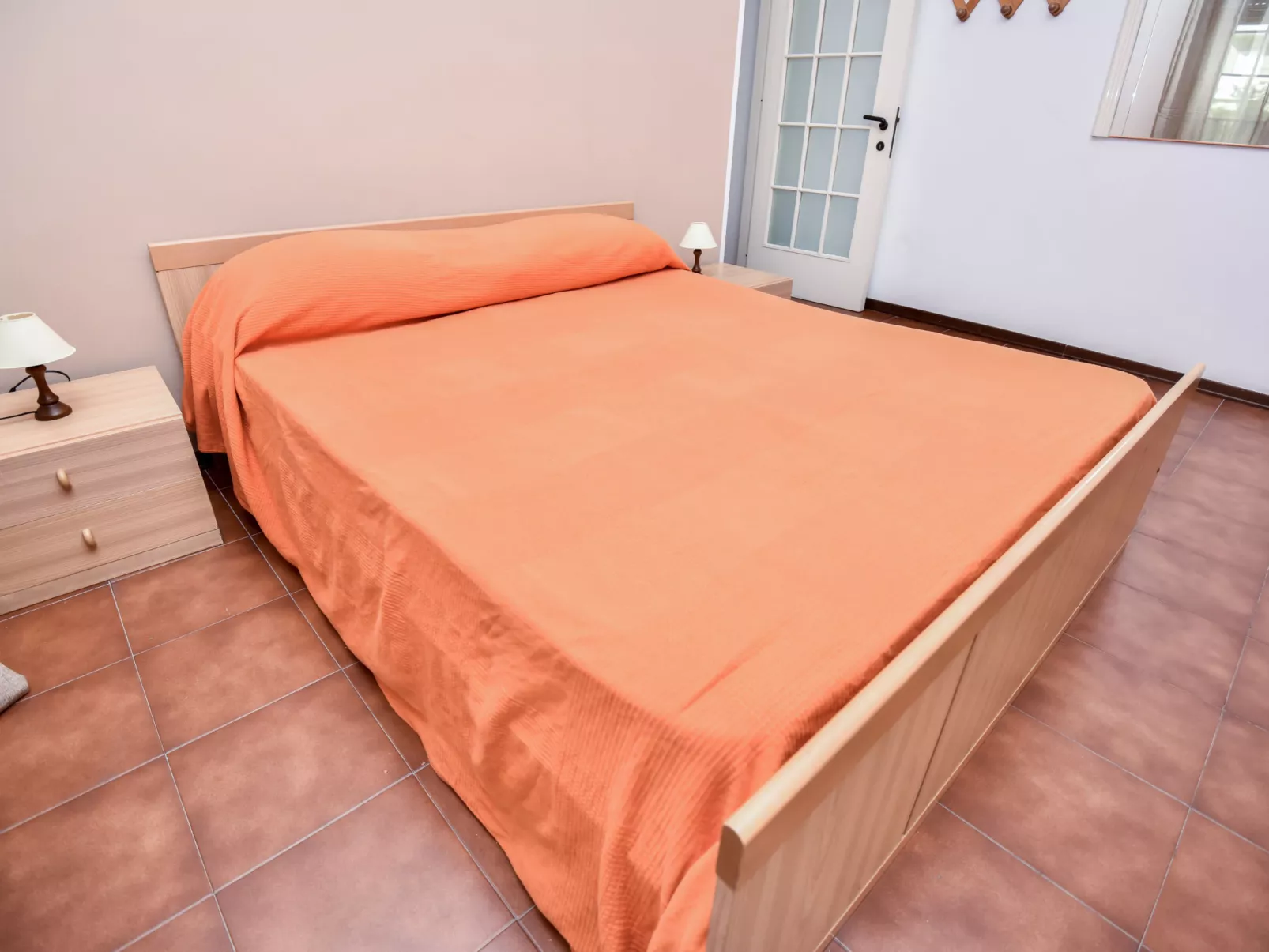 Green Marine, Palme, Ismare-Drinnen