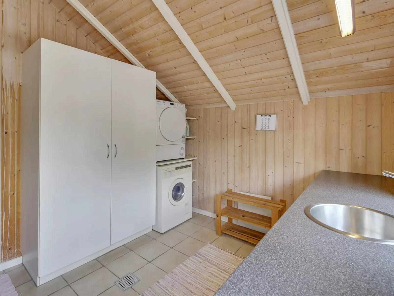 "Dedo" - 300m from the sea-Inside