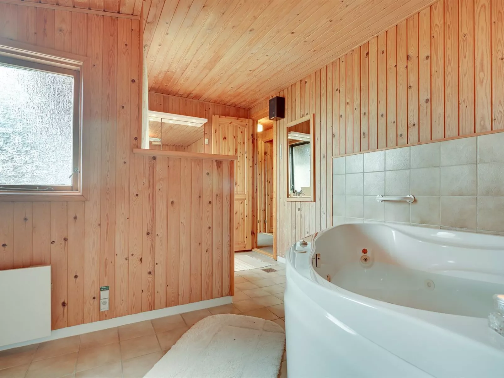 "Frigga" - 400m from the sea-Inside