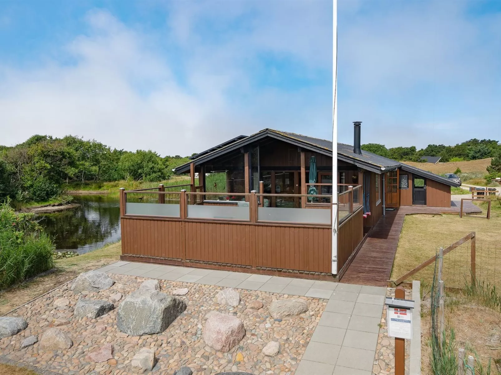 "Frigga" - 400m from the sea-Outside
