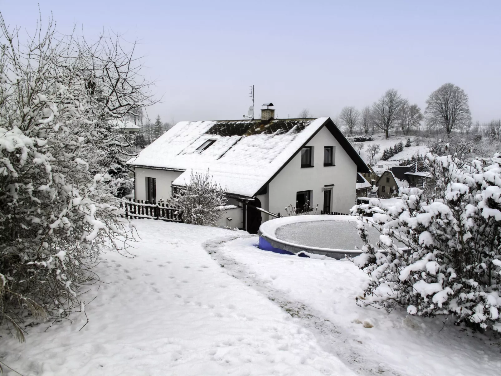 Červený Kostelec-Outside