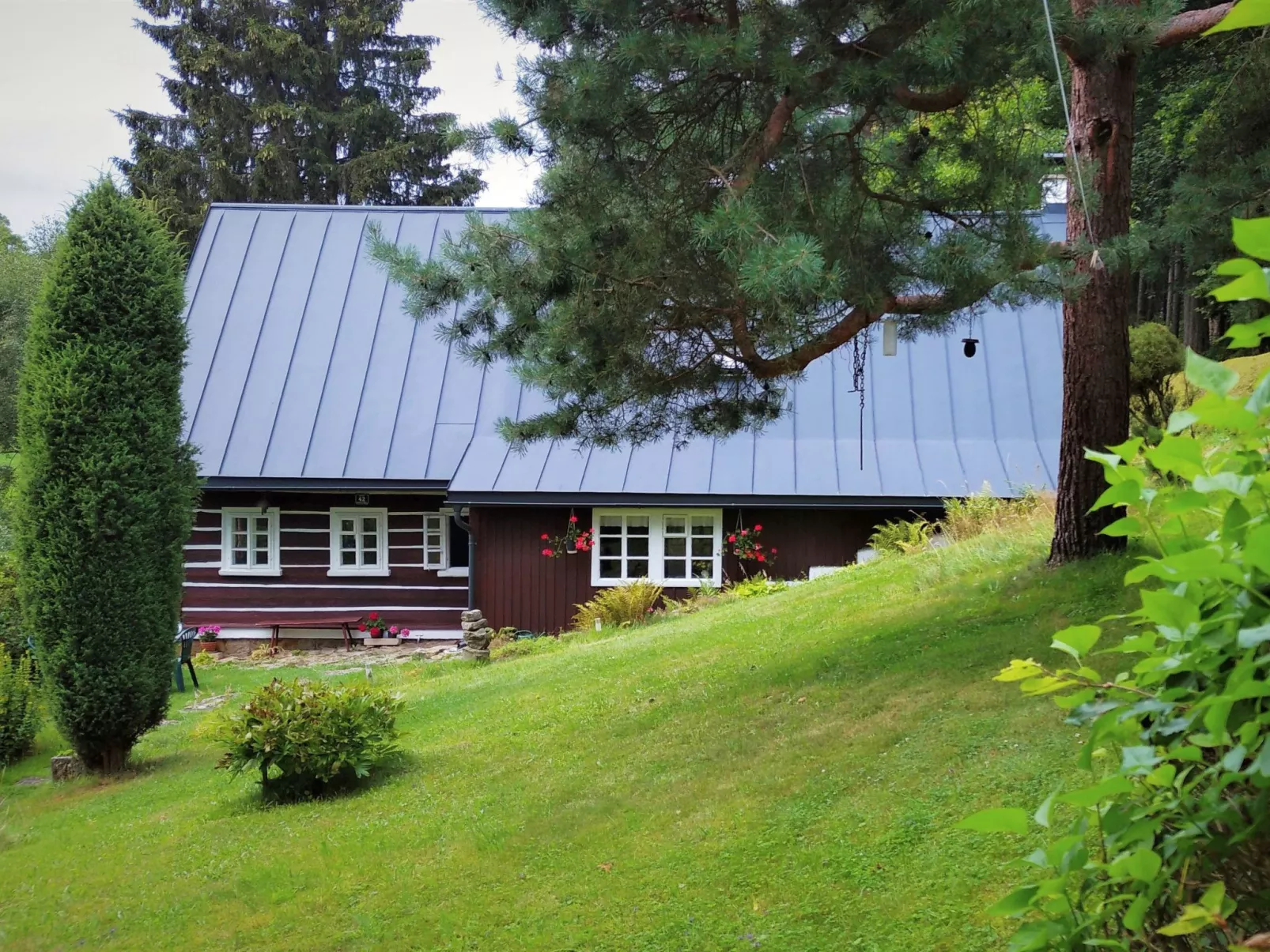 Zdoňov-Outside