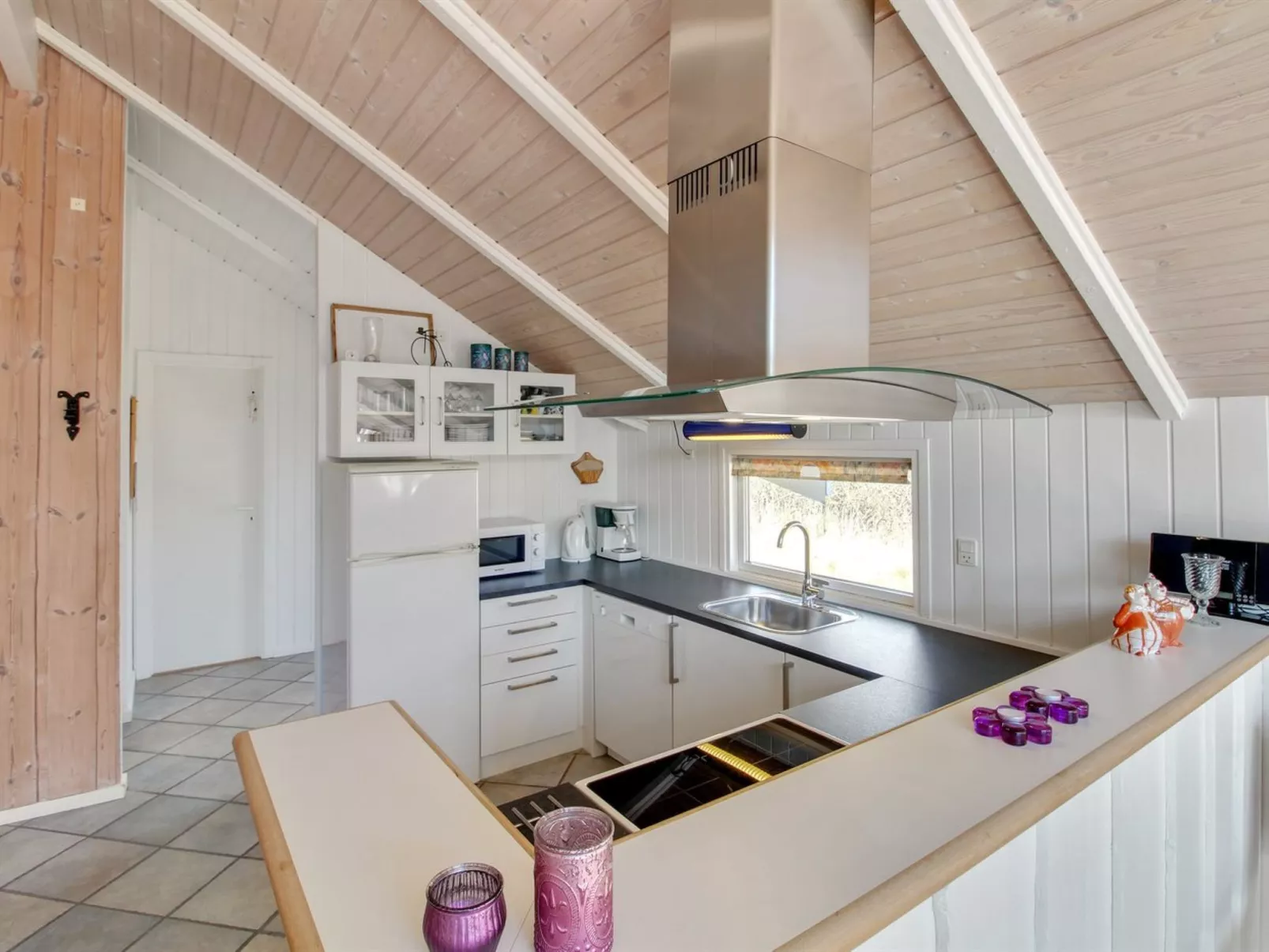 "Uma" - 400m from the sea-Inside