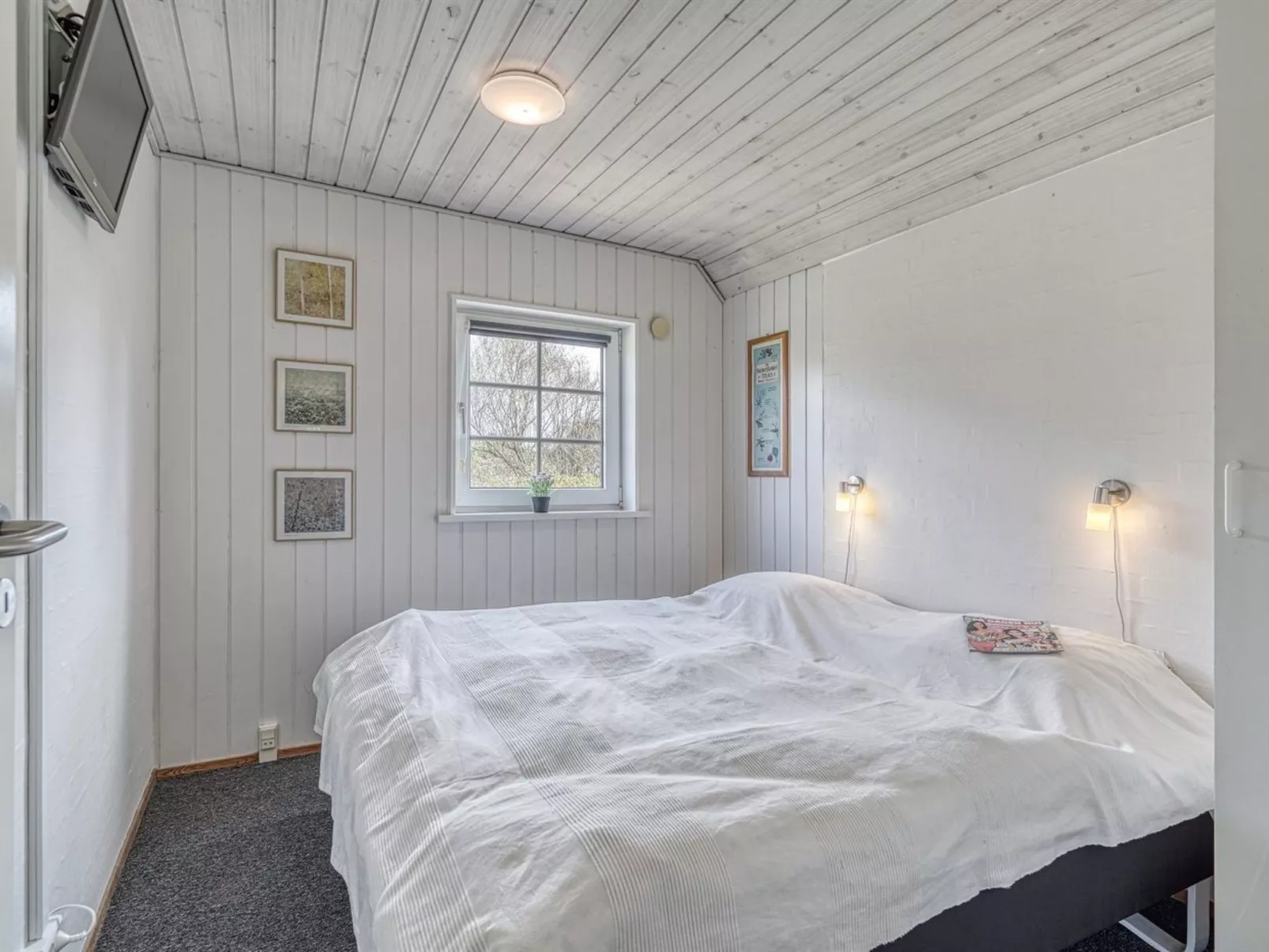 "Iliana" - 1km from the sea-Inside