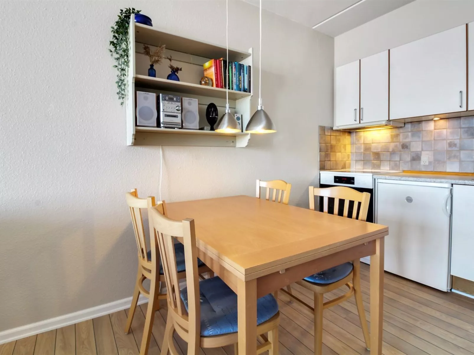 "Raimo" - 50m from the sea-Inside