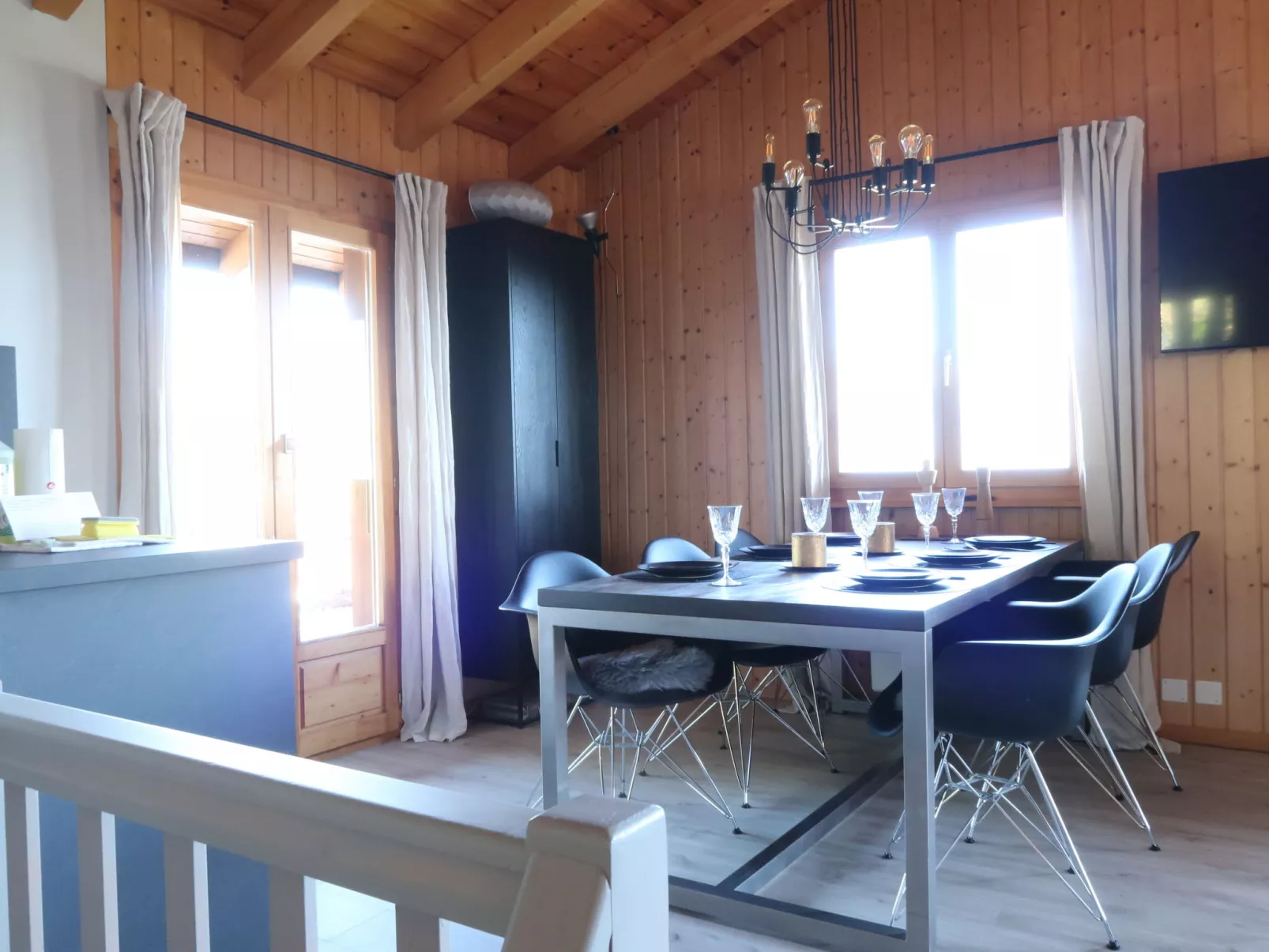 Dolce Cabane-Inside