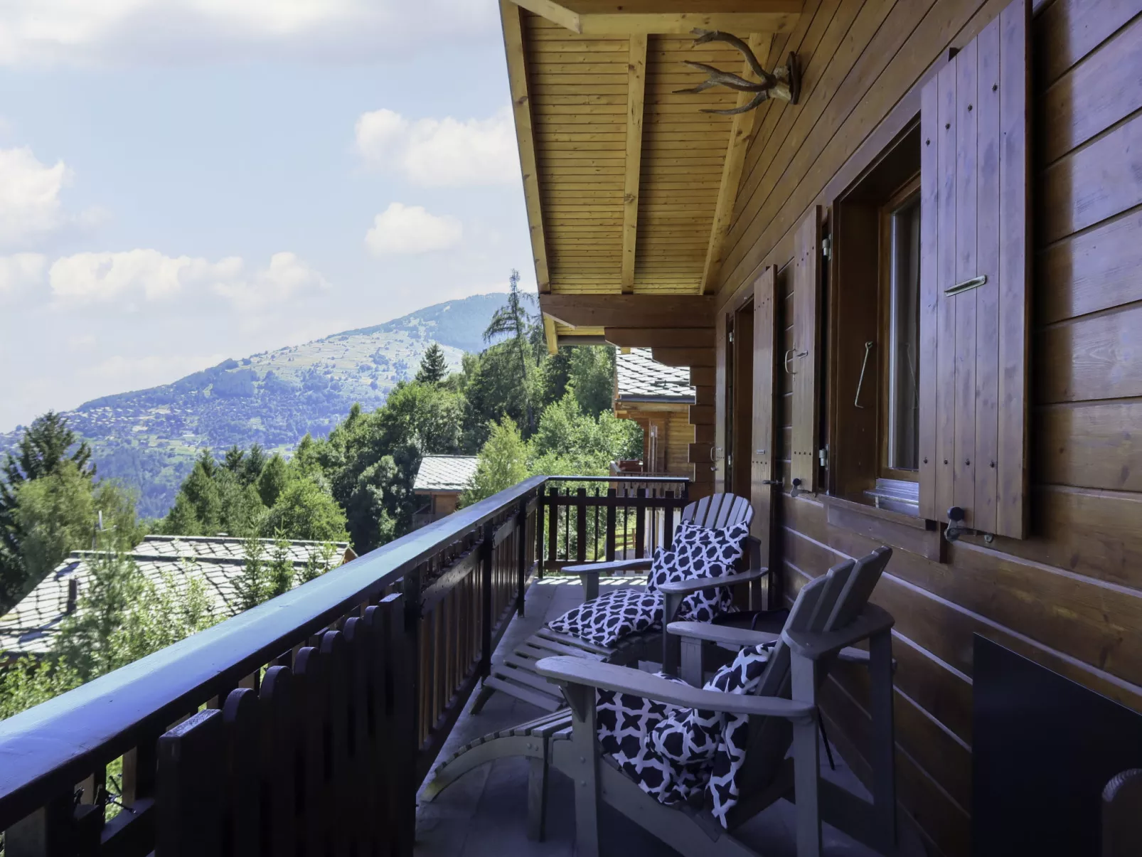 Dolce Cabane-Inside