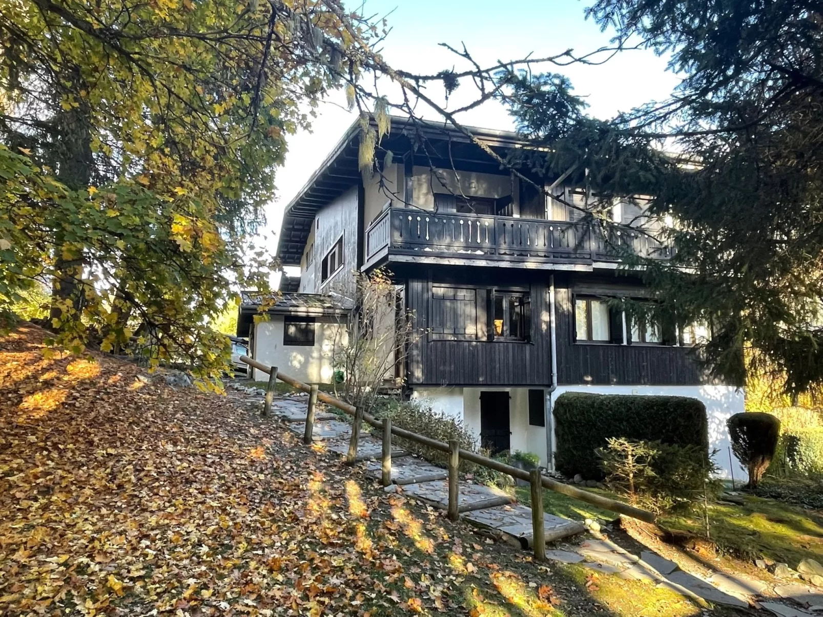 Les Charmoz-Outside