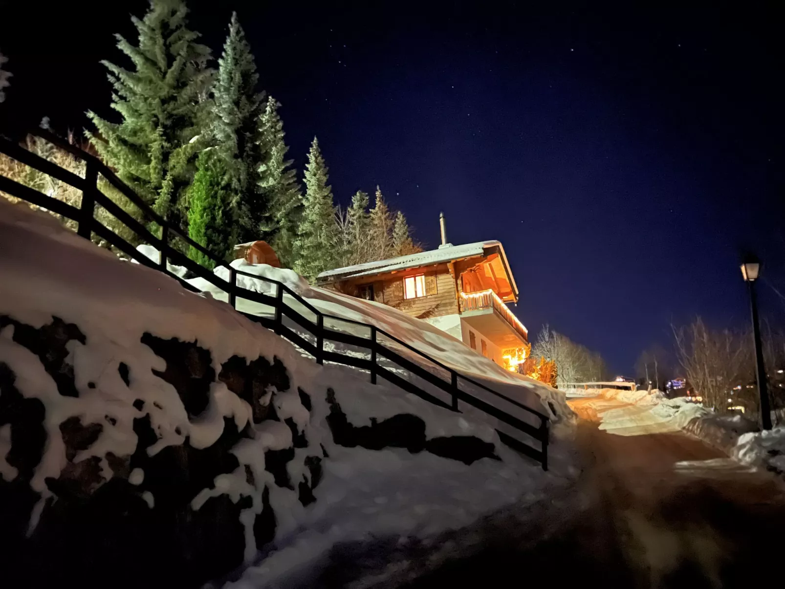 Dolce Cabane-Outside