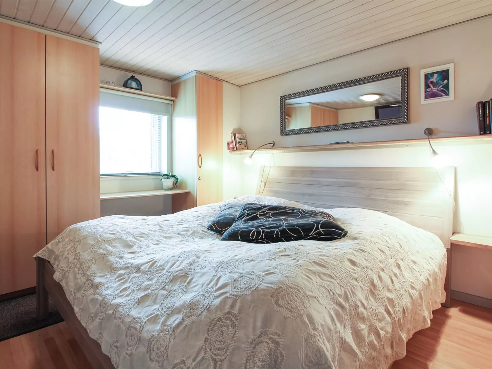"Editha" - 800m from the sea-Drinnen