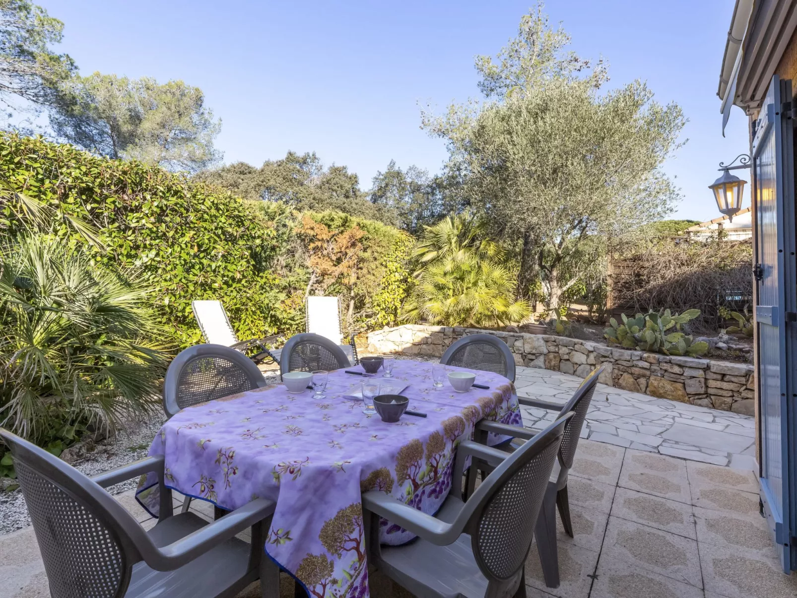 Le Clos d'Azur 1-Outside