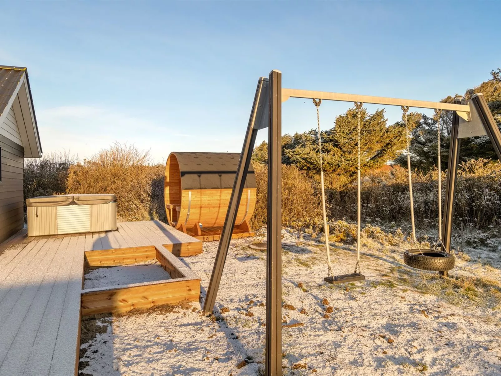 "Hillevi" - 200m from the sea