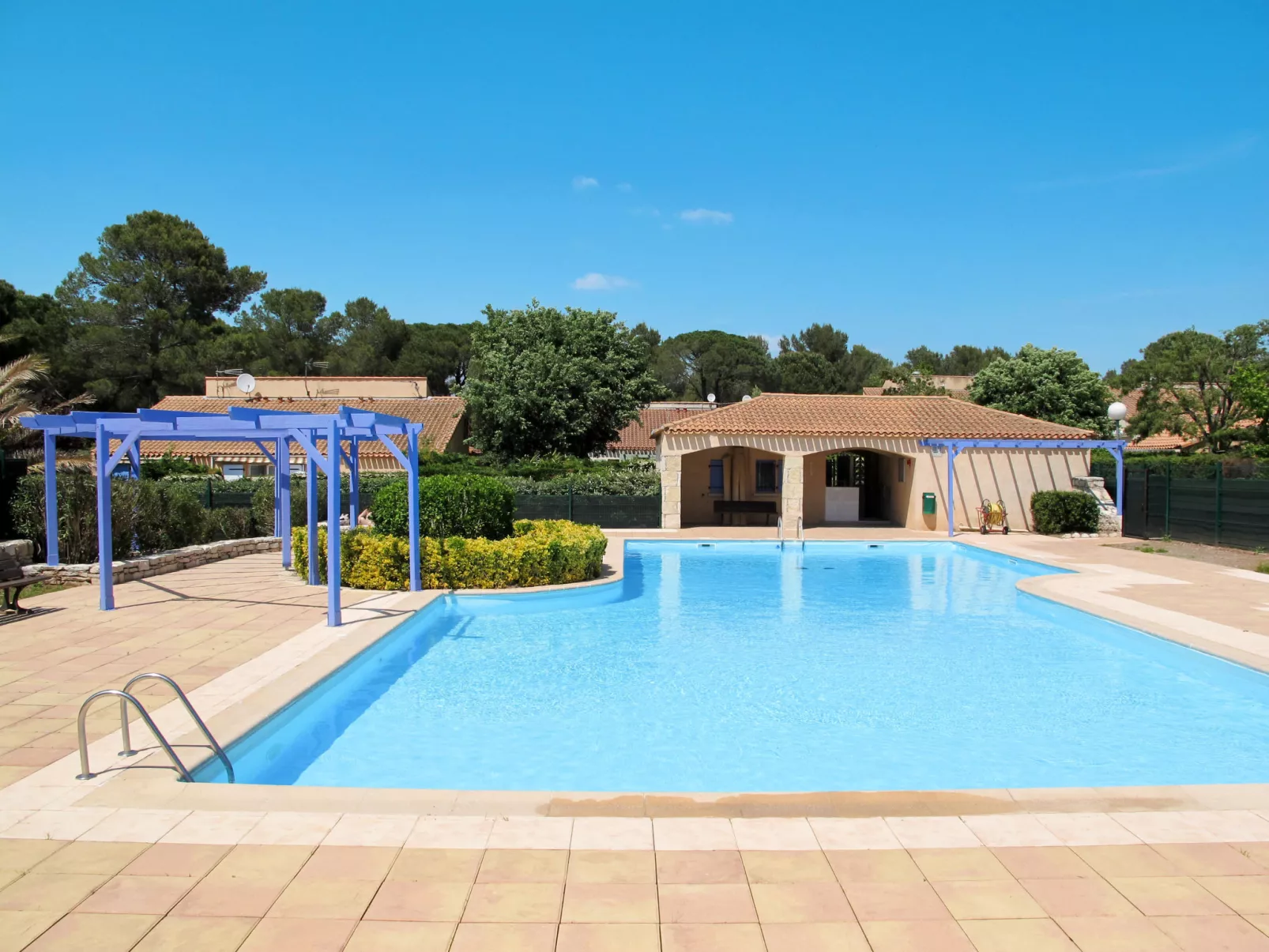 Le Clos d'Azur 2-Outside
