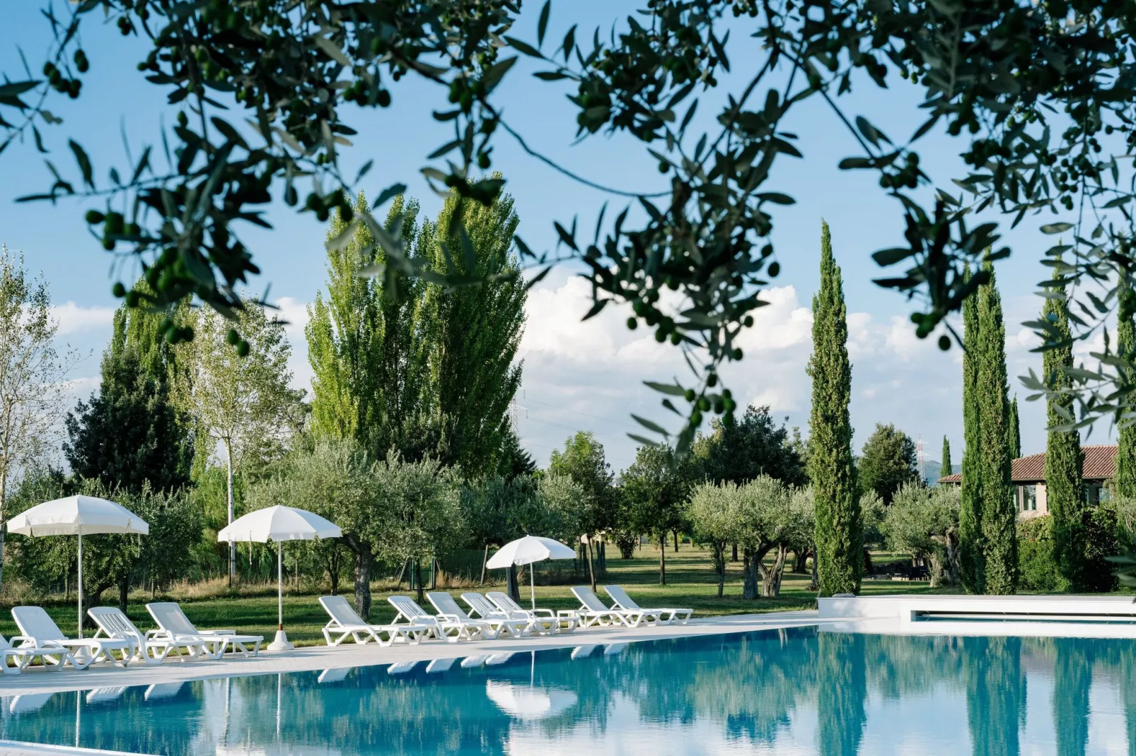 Valle di Assisi BILO-Schwimmbad