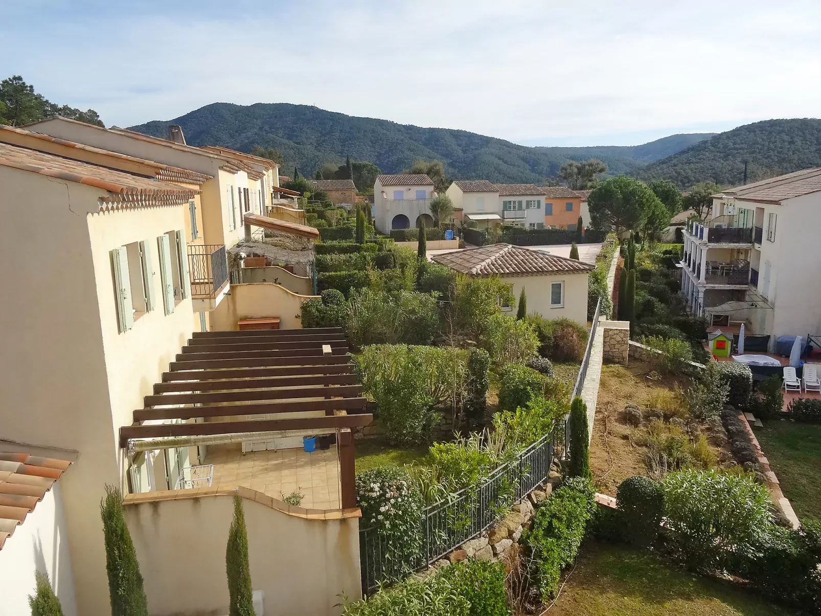 Le Clos des Vignes-Outside
