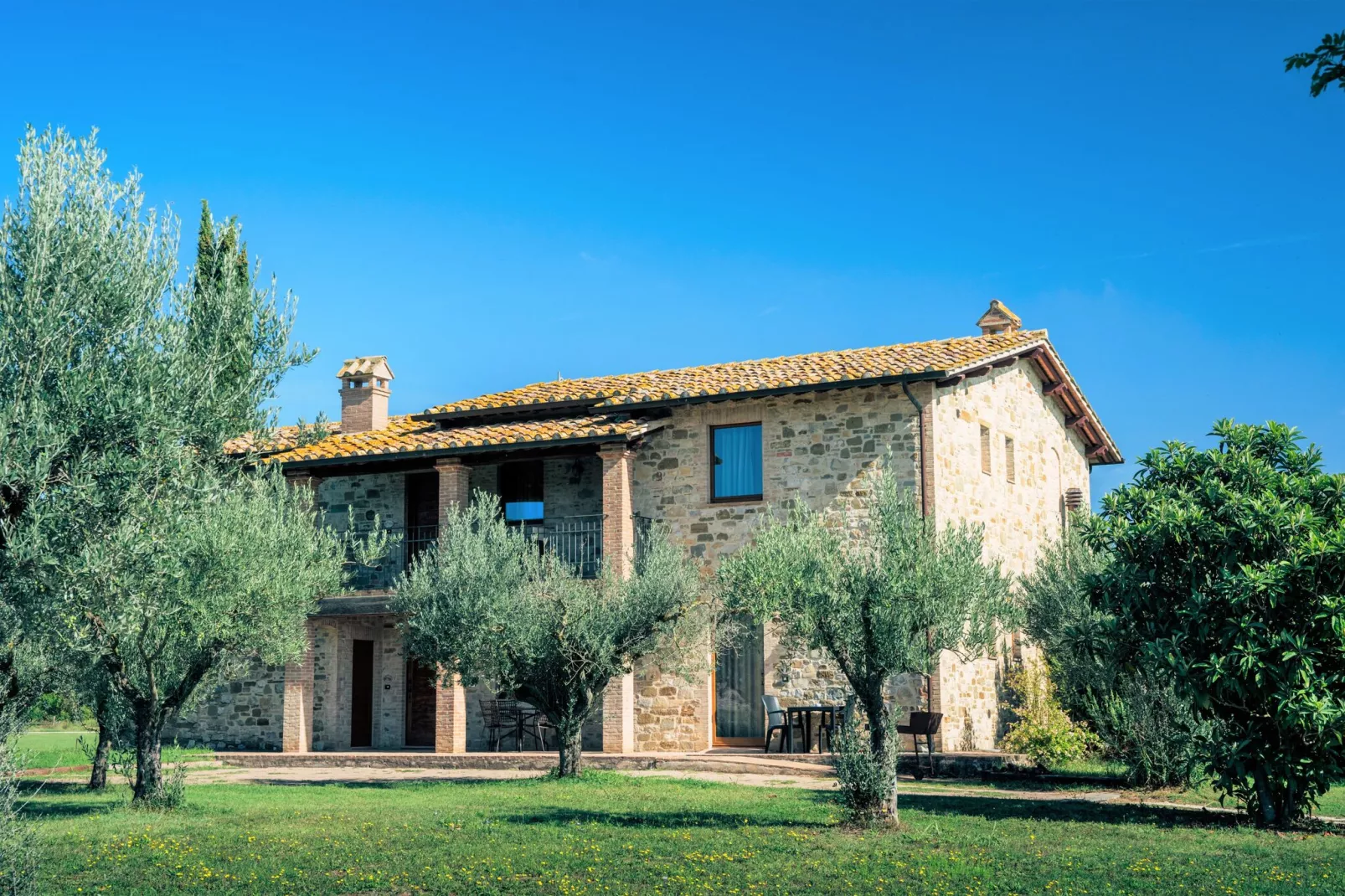 Valle di Assisi BILO-Außenbereich Sommer