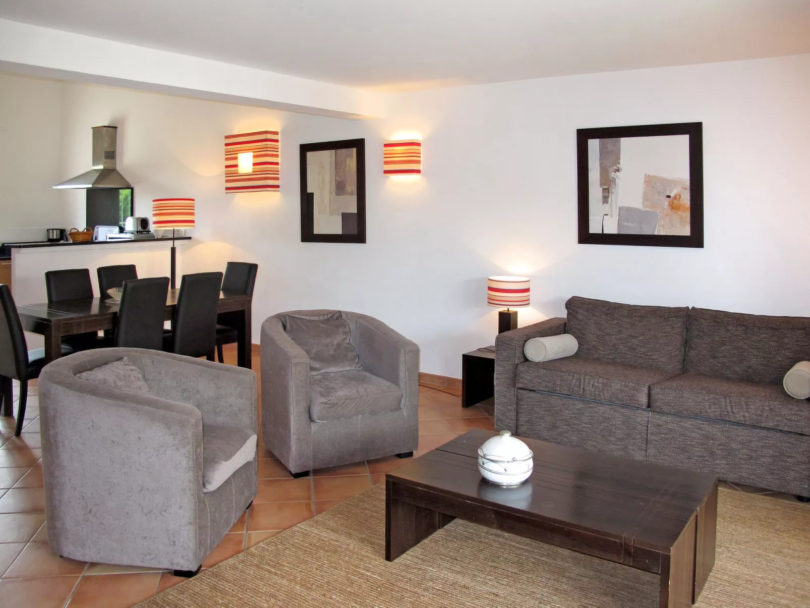 Green Bastide M46P-Inside