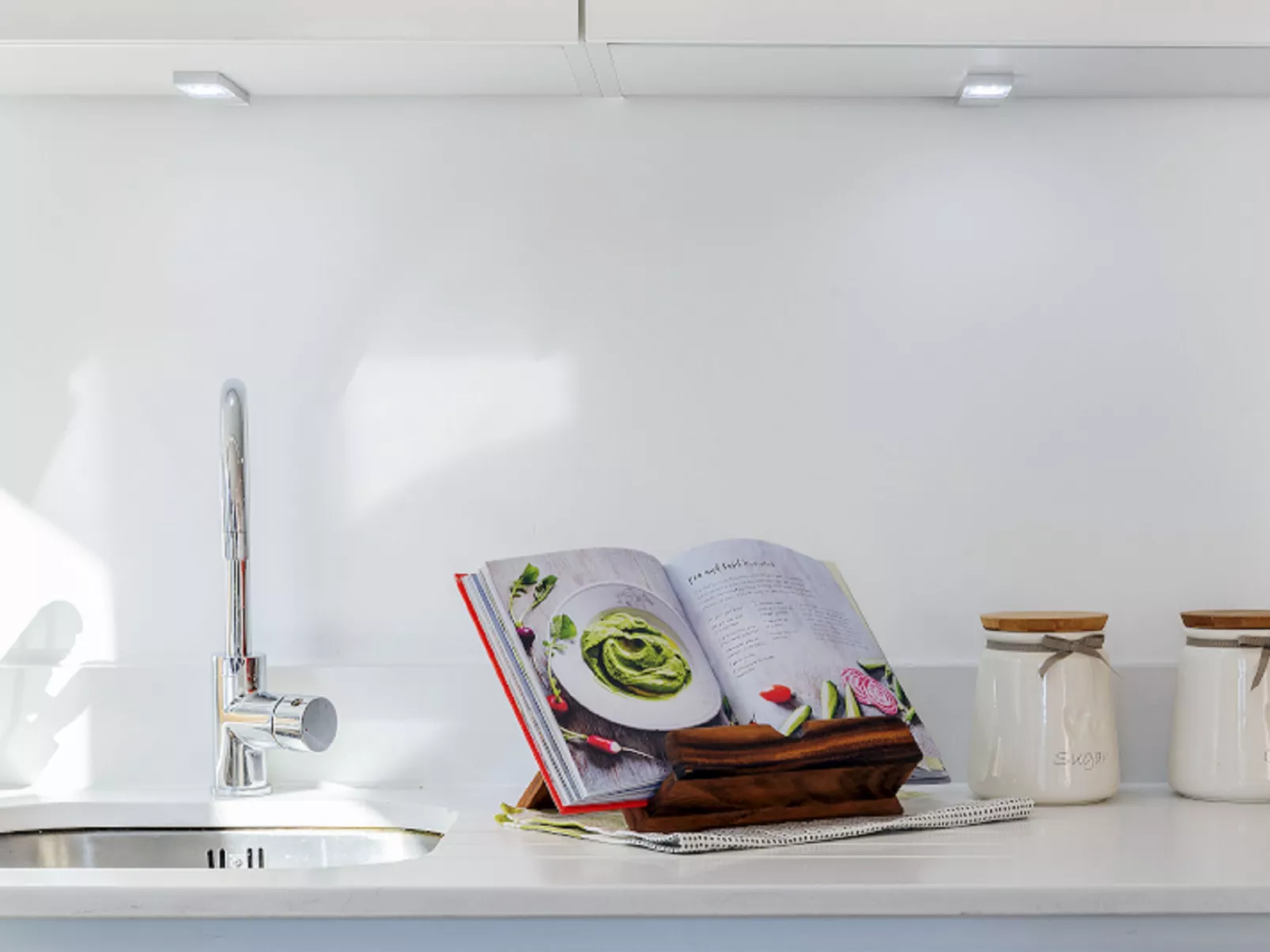 Shoreditch Square, Hoxton-Inside