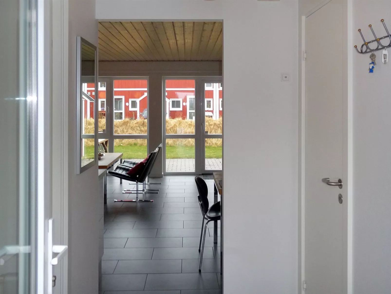 "Aghi" - 800m from the sea-Inside