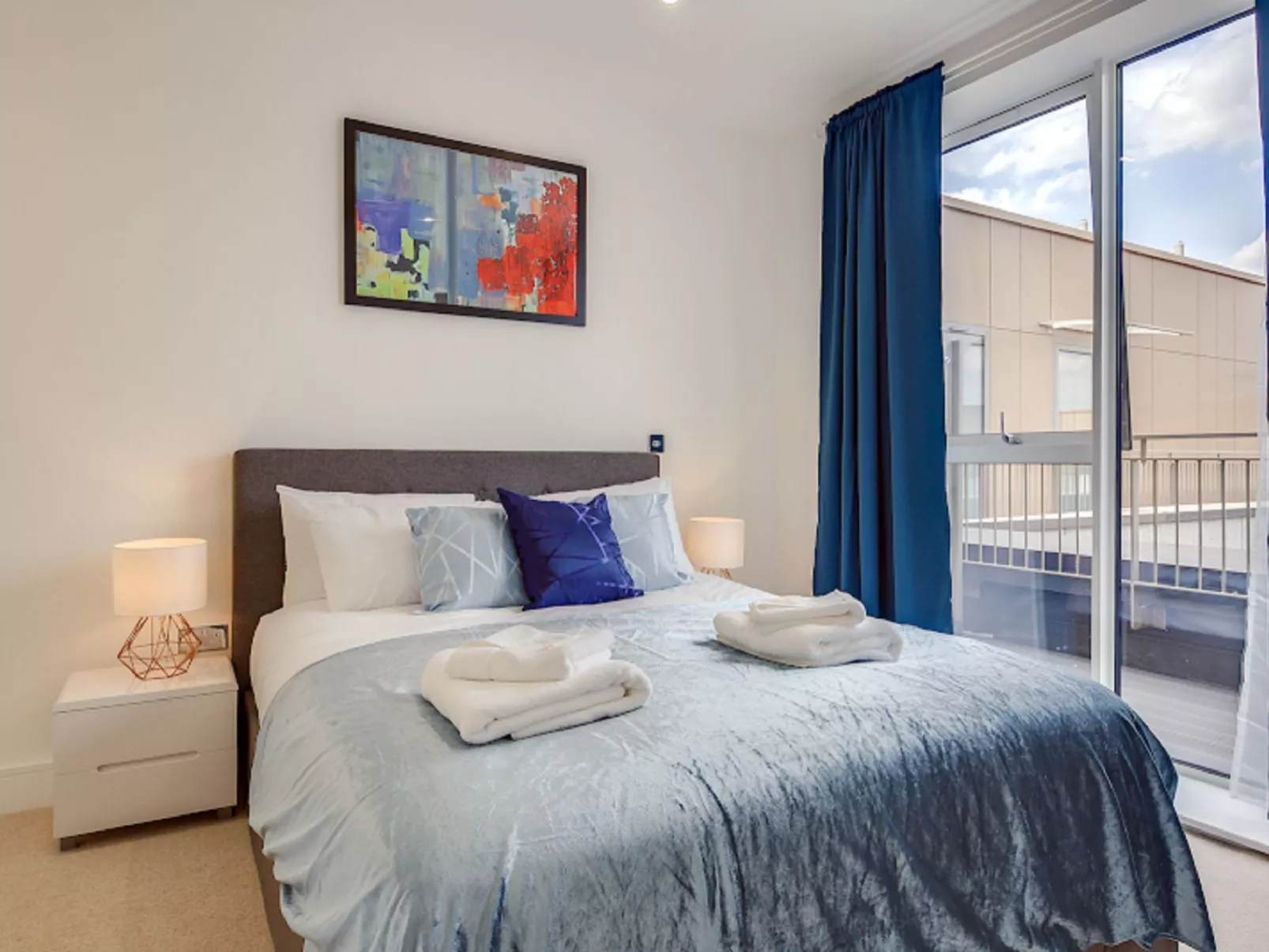 Heathrow Apartments-Drinnen