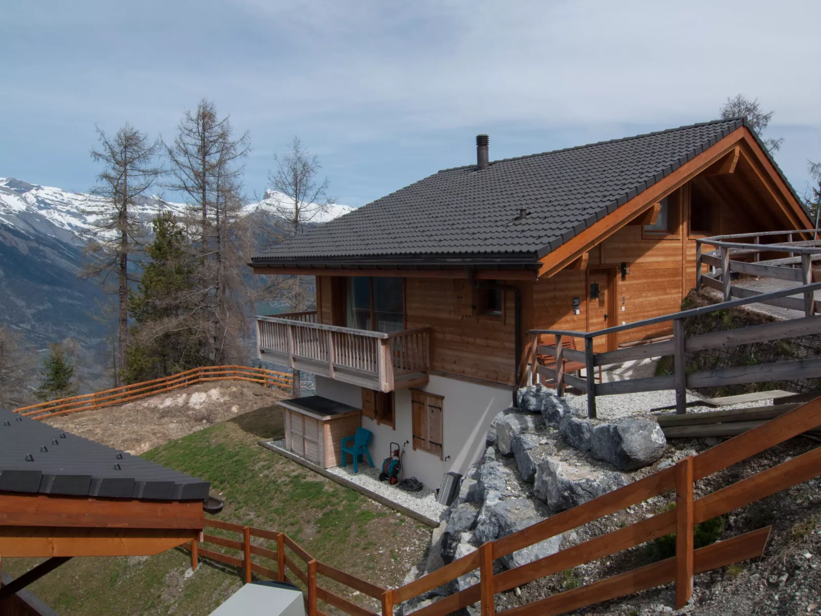 Chalet Manson-Outside