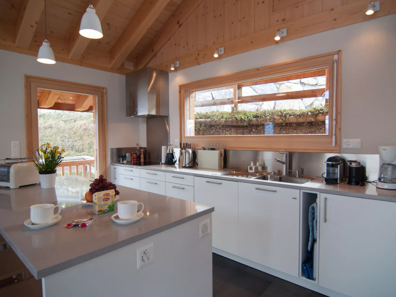 Chalet Manson-Inside