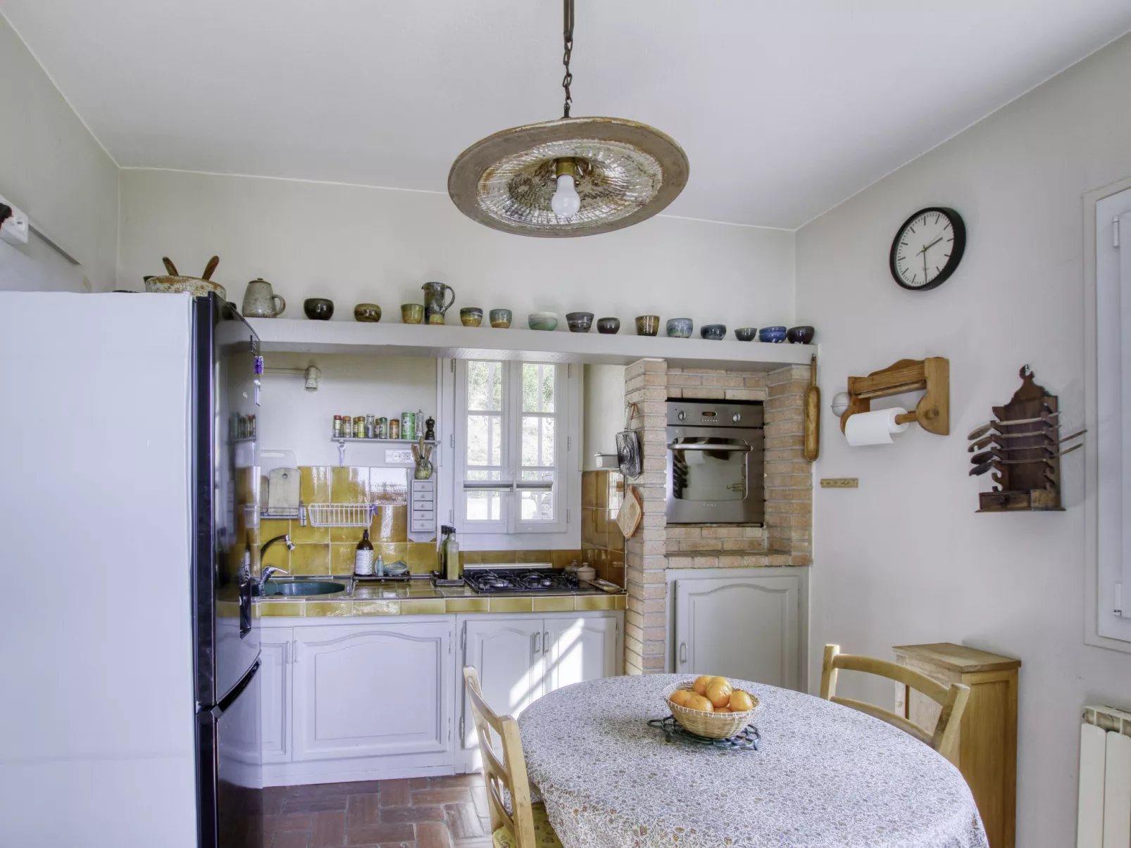 Le Mas de la Poterie-Inside