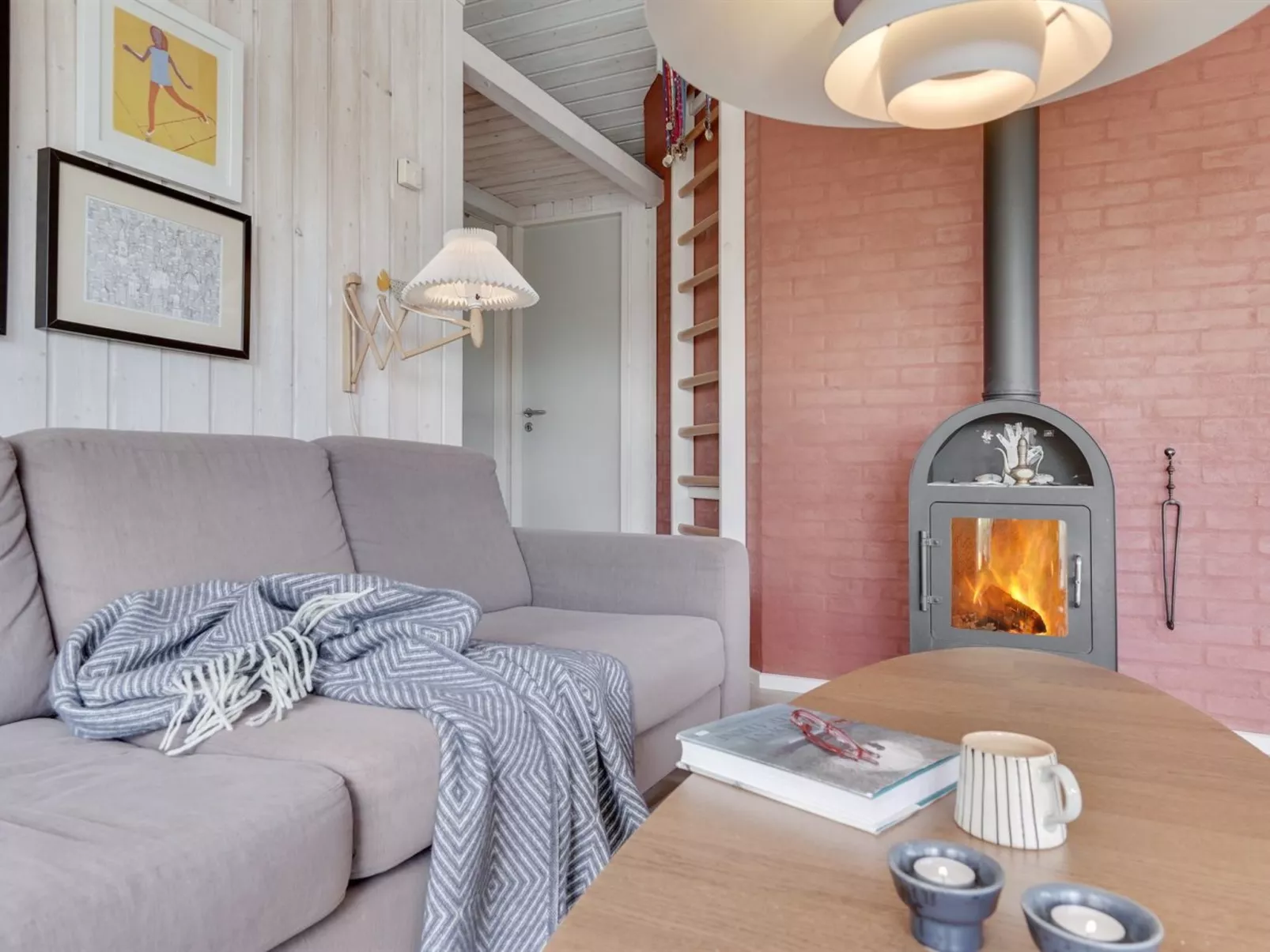 "Nielsigne" - 400m from the sea-Inside