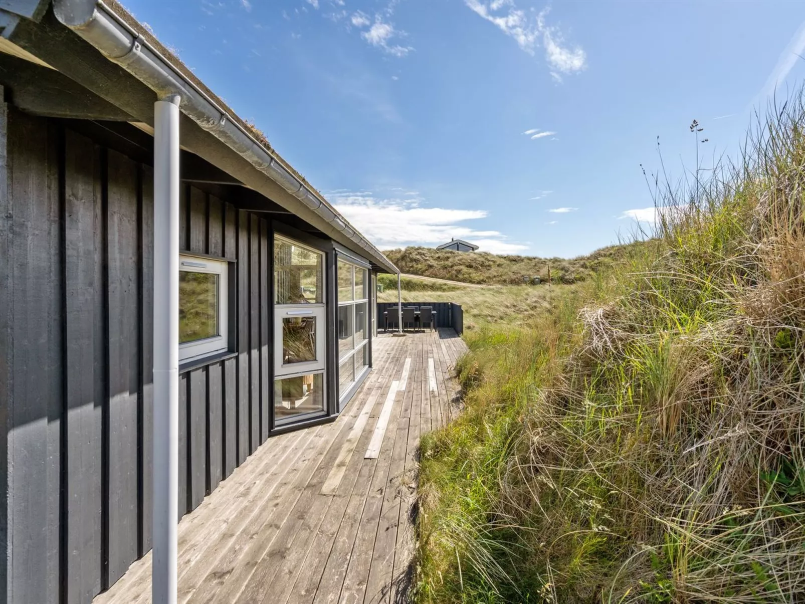 "Nielsigne" - 400m from the sea-Outside