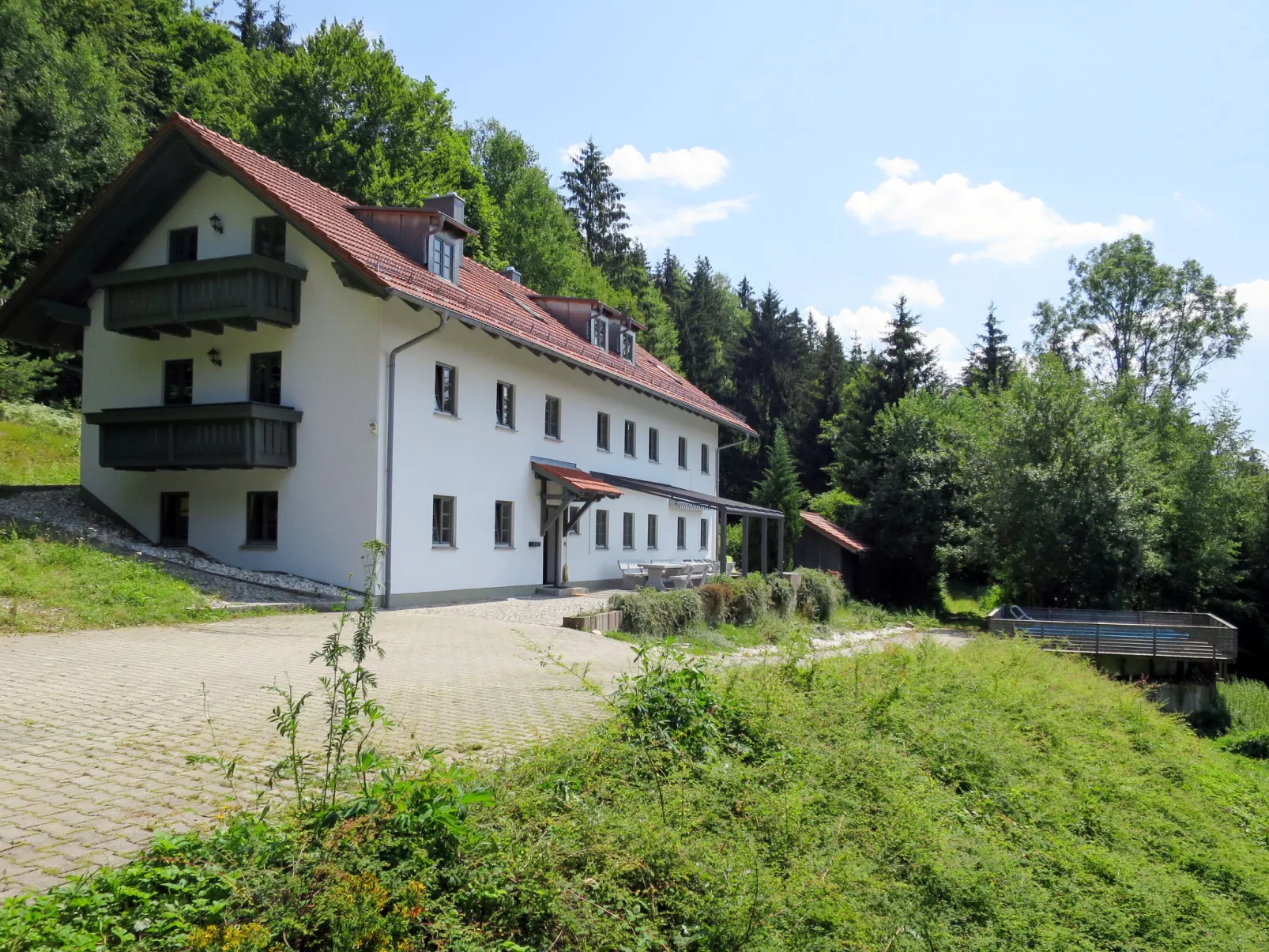 Kreuzbuche-Outside