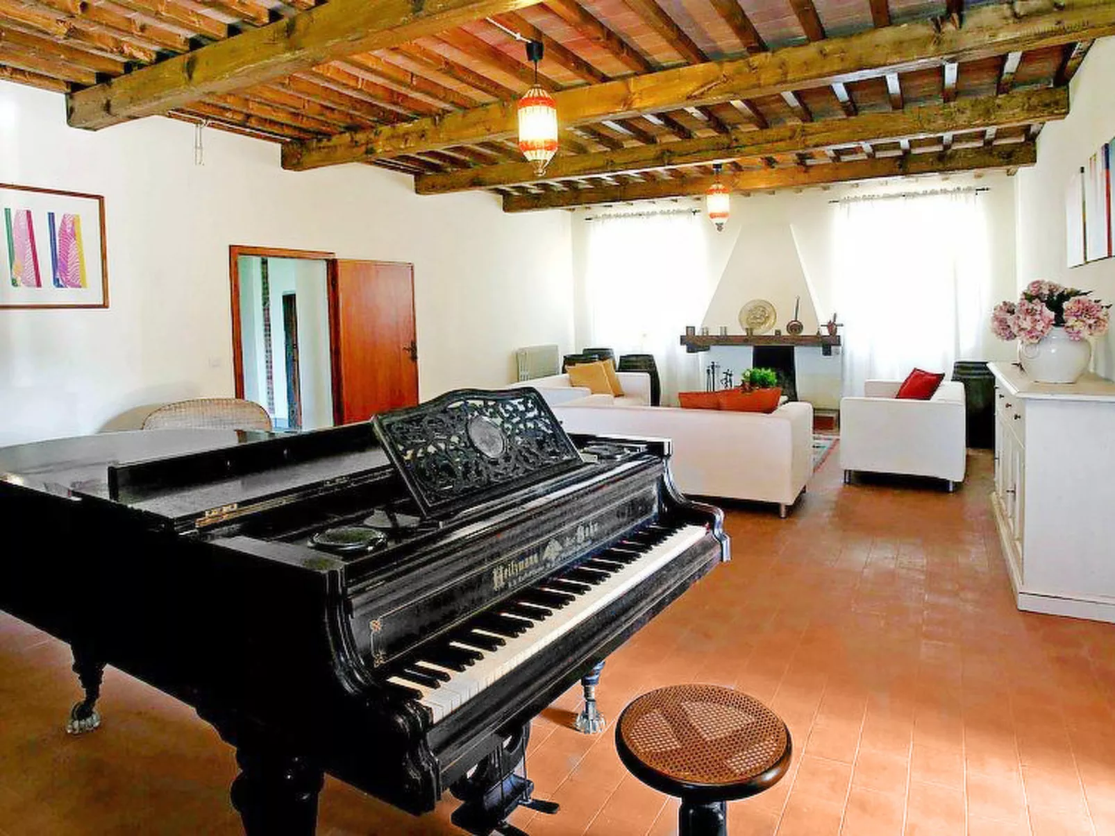 Beboli-Inside