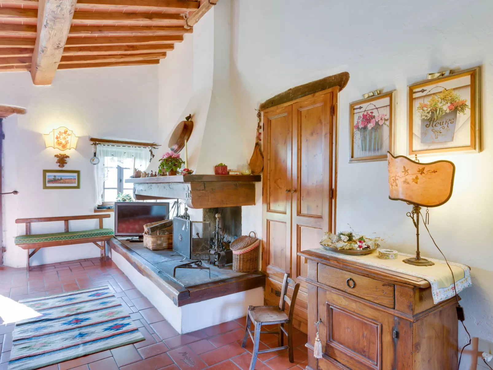 Il Lamone-Inside