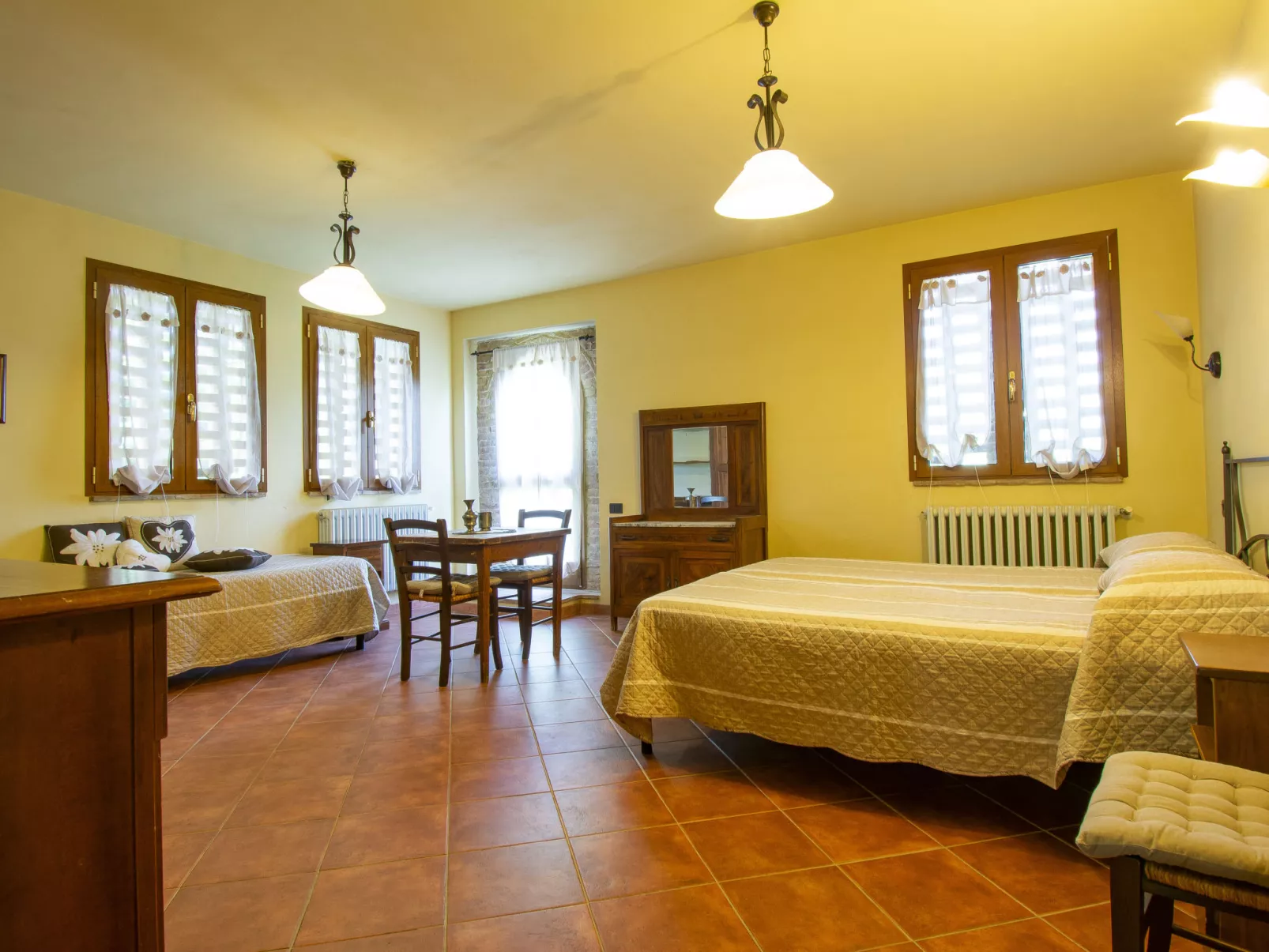 Casa dei Ciliegi-Inside