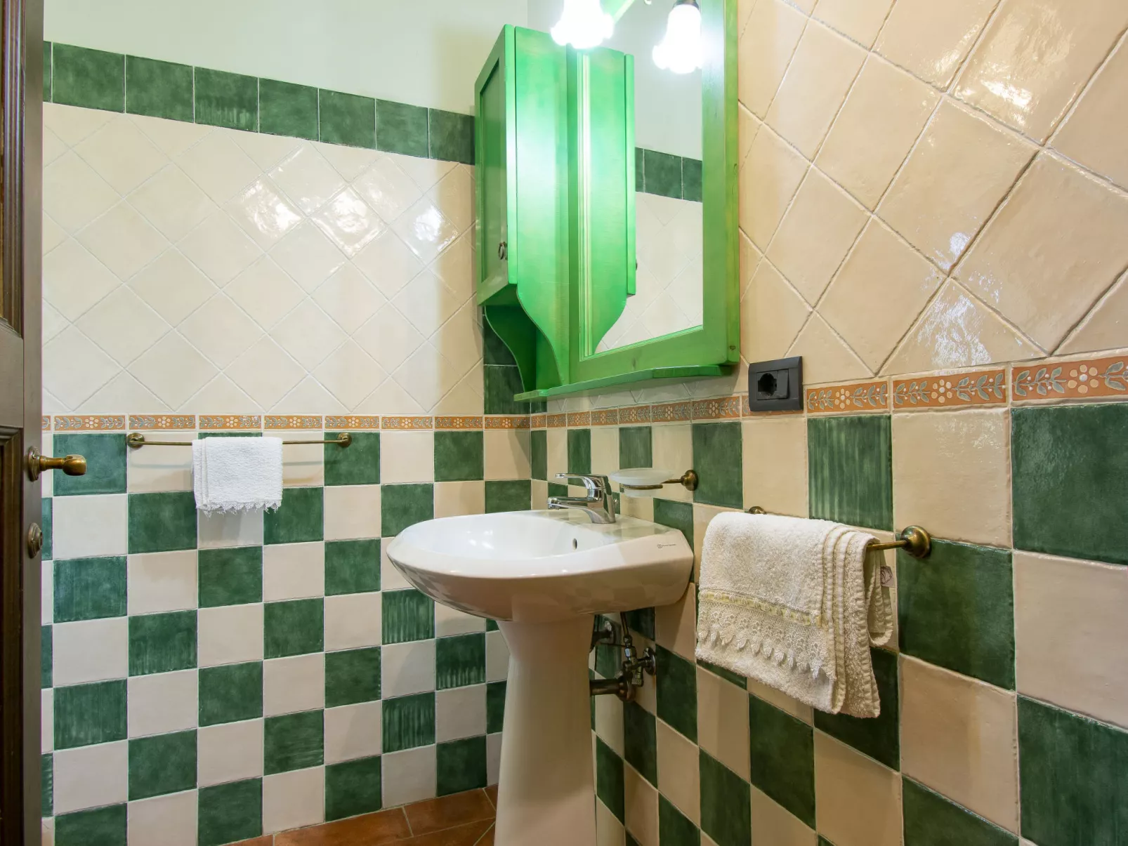 Casa dei Ciliegi-Inside