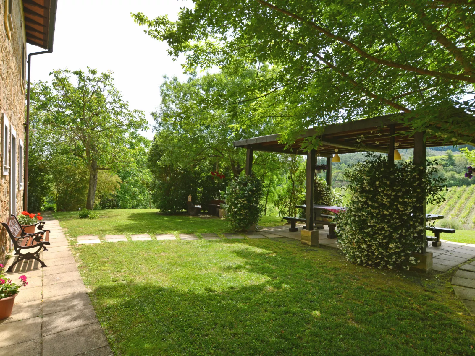Casa dei Ciliegi-Outside