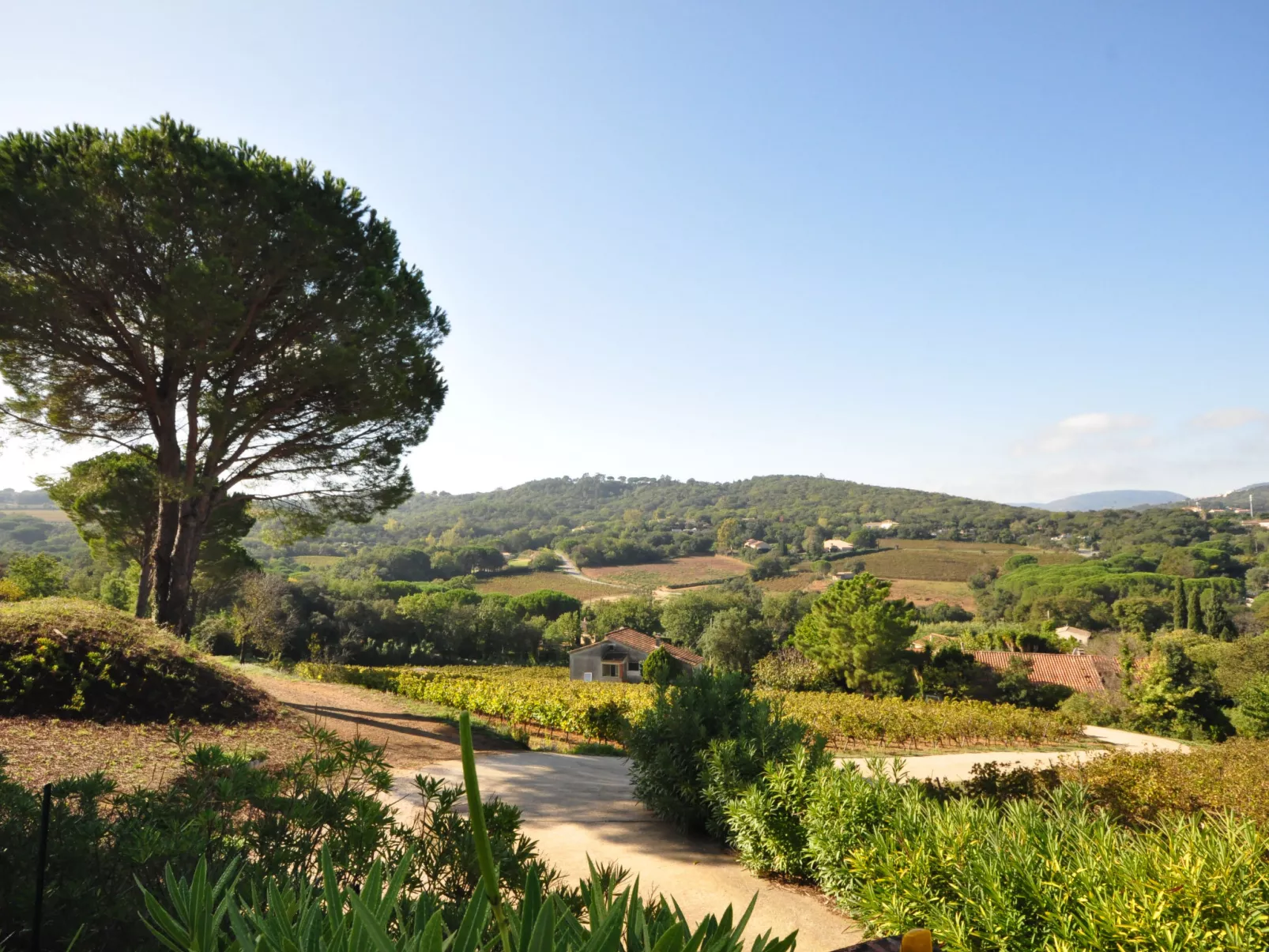 Hameau du Brost-Outside