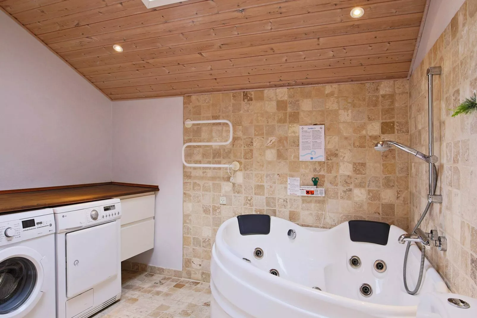 6 person holiday home in Frederiksværk-By Traum-Indoor