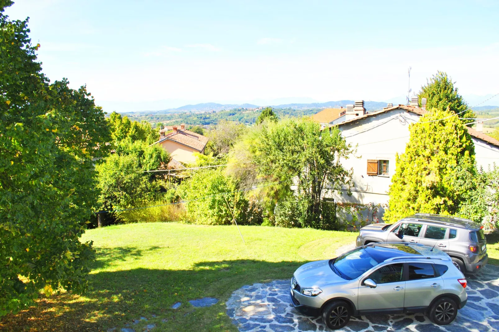 Casale Adriano Country House-Gardens summer