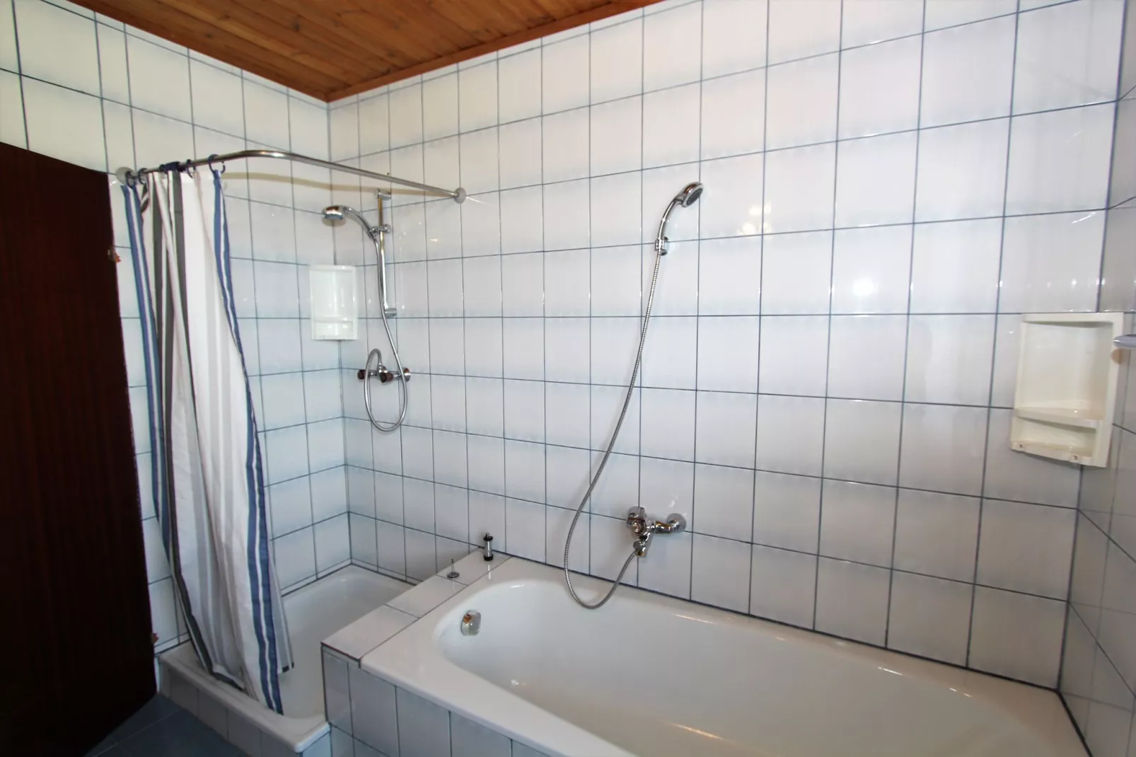Appartement Köttmannsdorf-Bathroom