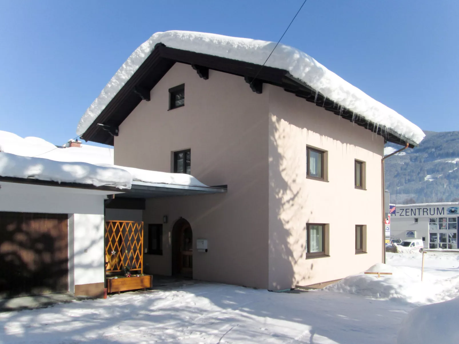 Bergblick-Outside