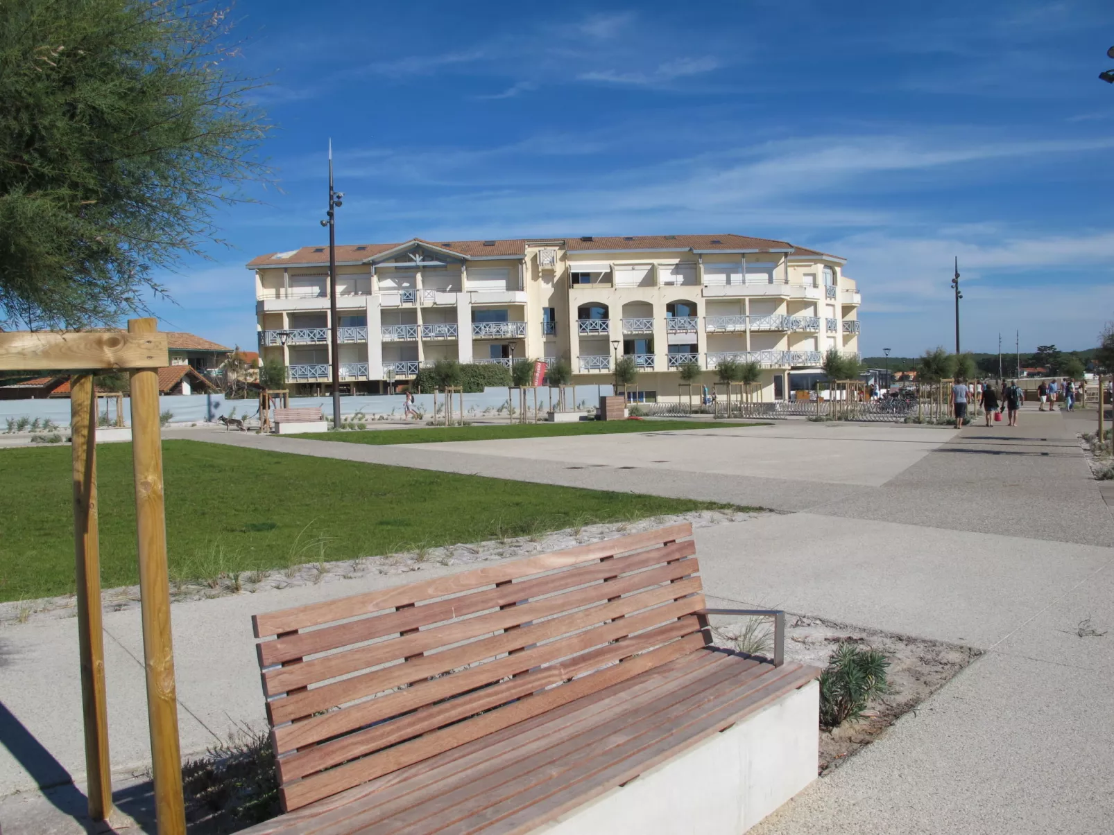 Grand Pavois-Outside