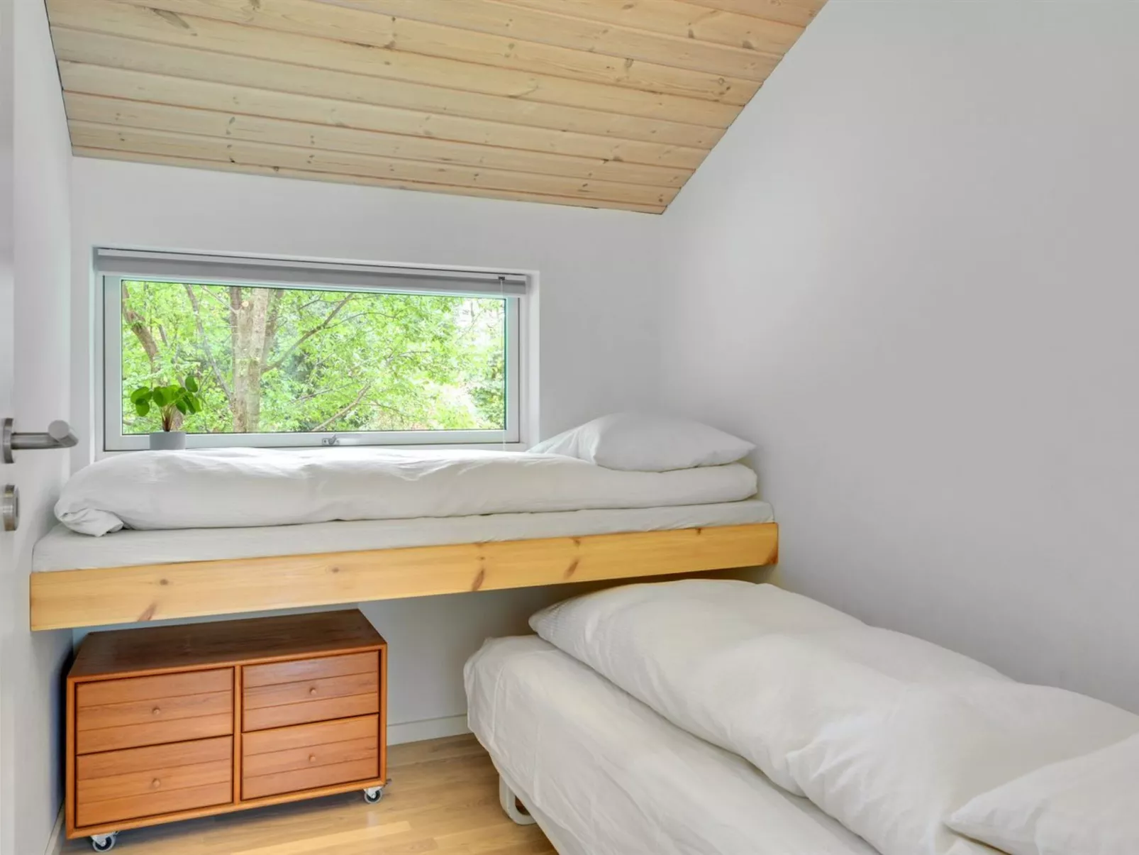 "Heino" - 3.5km from the sea-Inside
