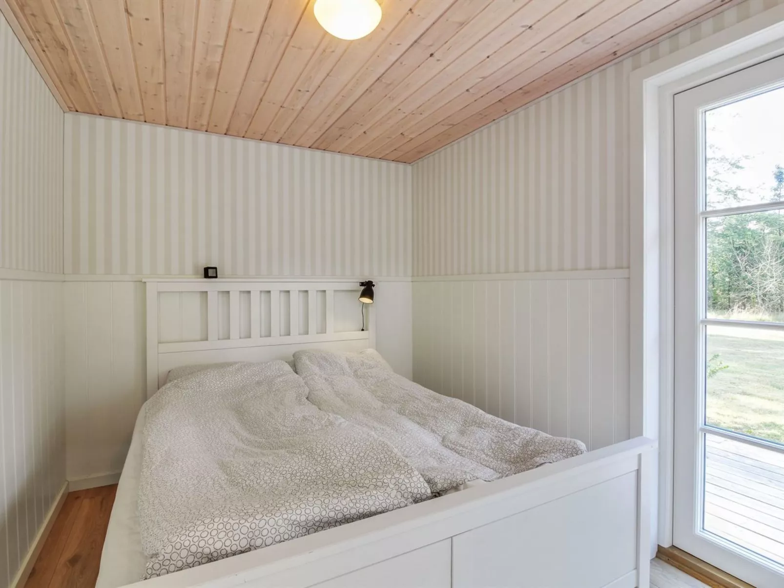 "Santtu" - 600m from the sea-Inside