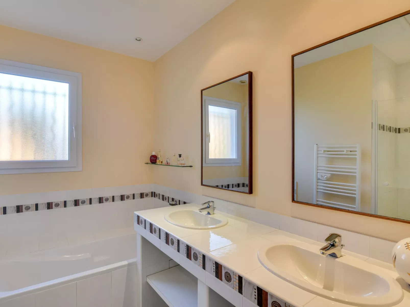 Villa Cap Maxime-Inside
