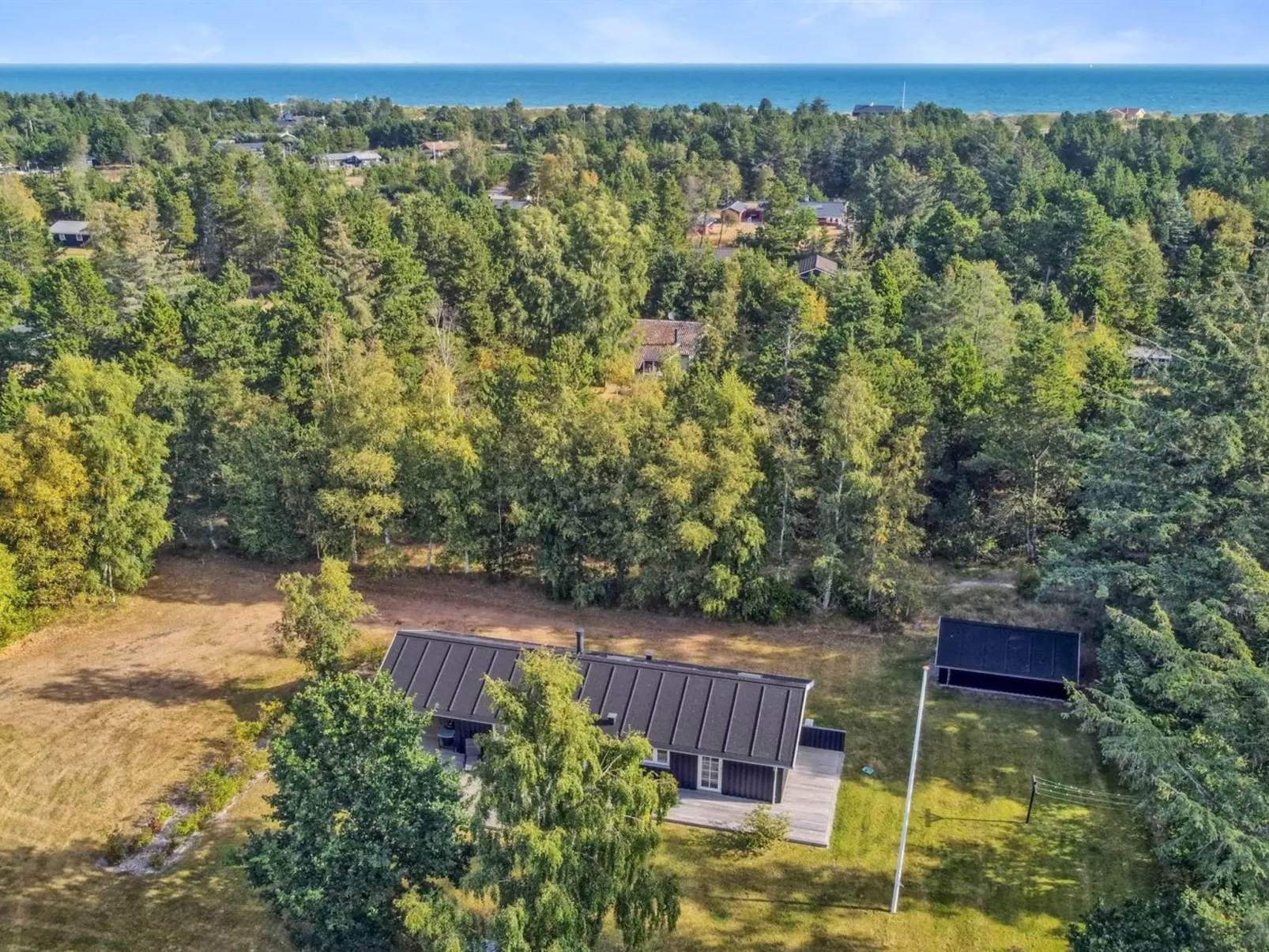 "Santtu" - 600m from the sea-Outside